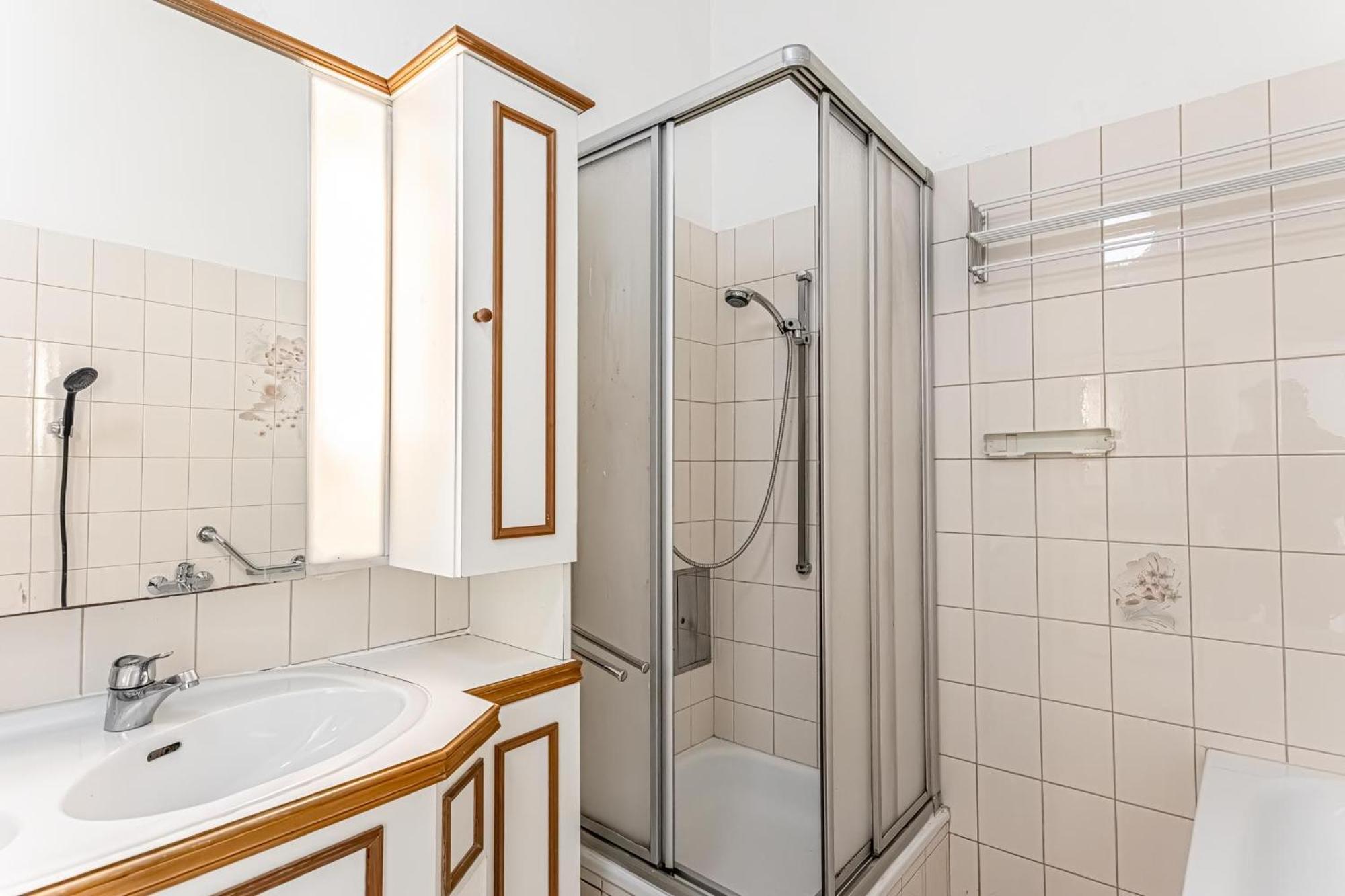 Friendly 4br Shared Apt- Near Downtown * Vienna