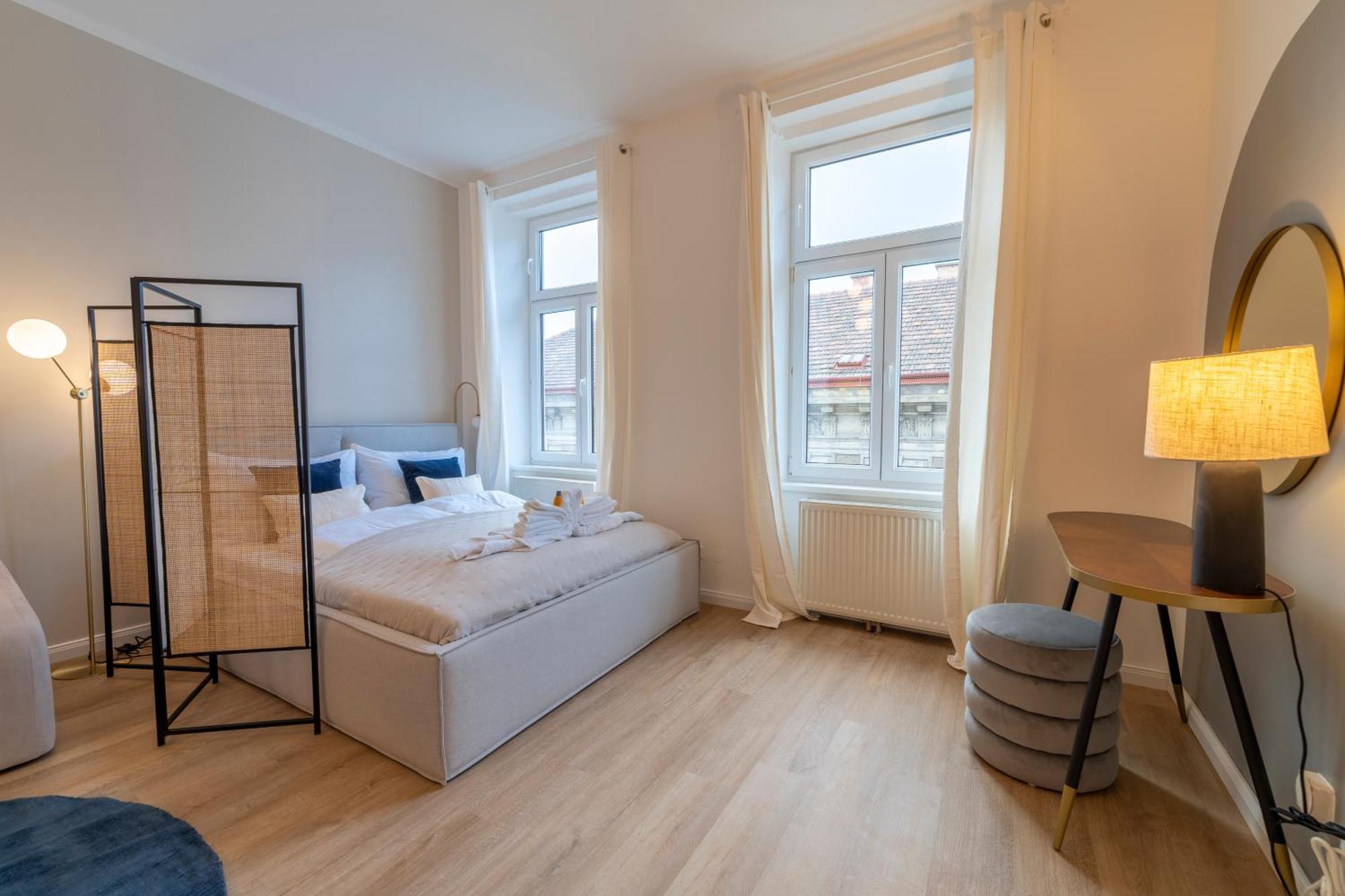 Josef's I Premium I Easy Transport Apartment