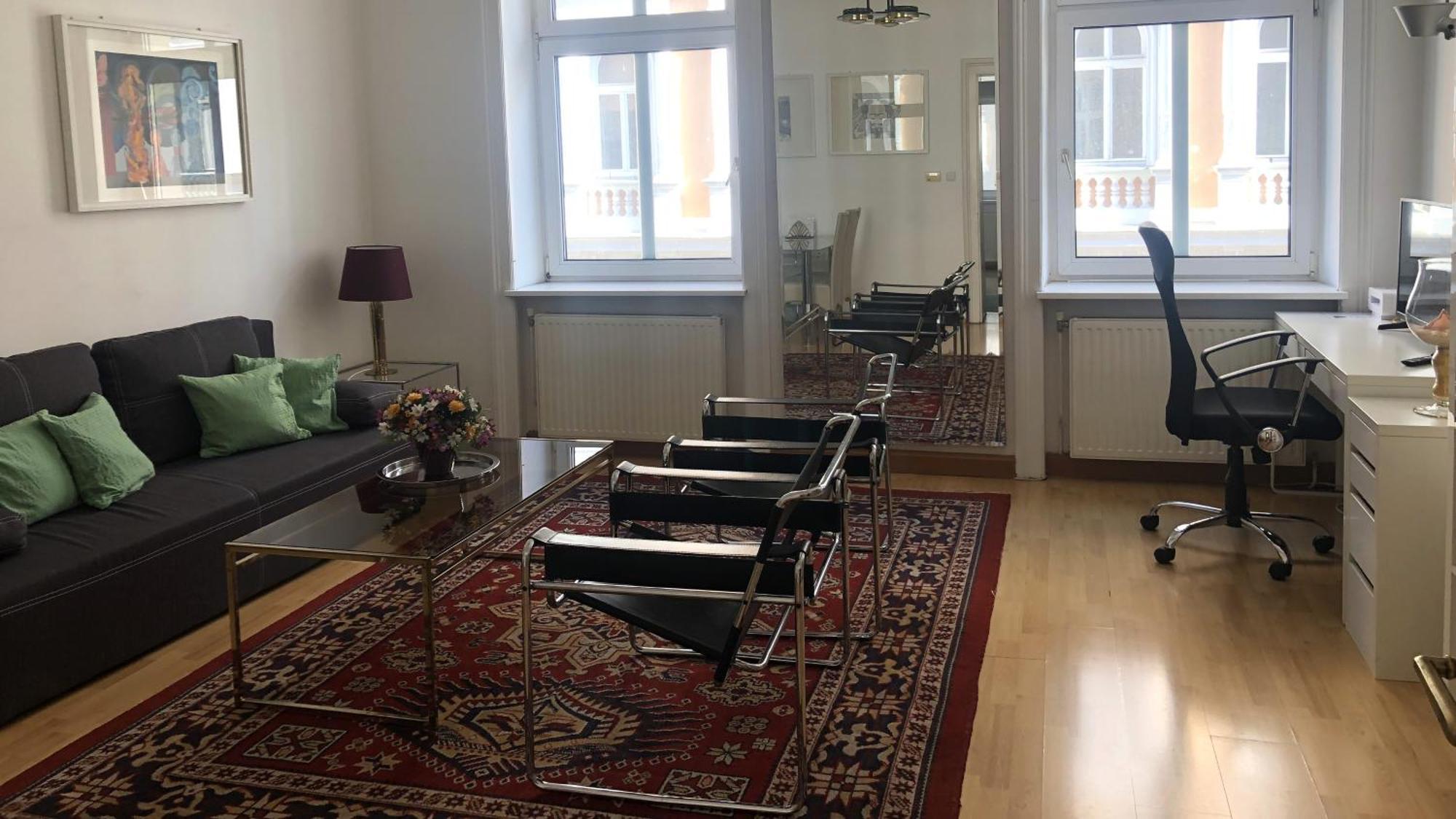 Quiet 2-room Flat, Walking Distance To Centre Vienna