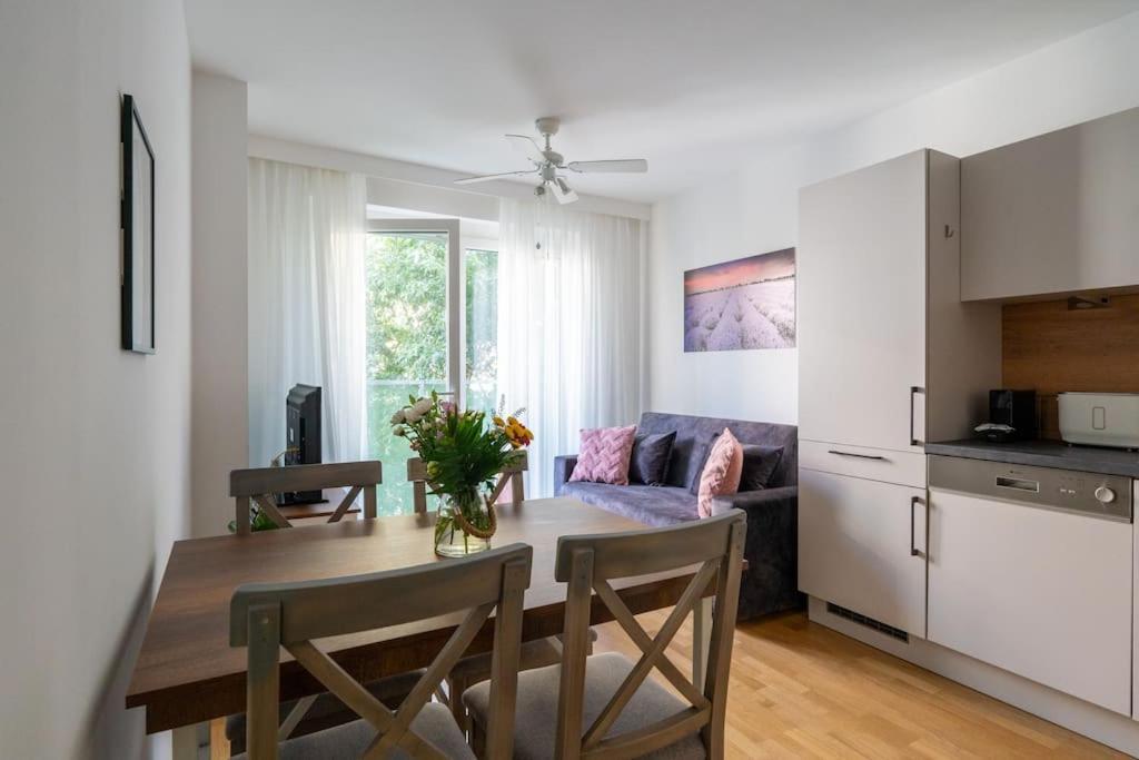 1br Excellence, Fast To Centre By Hm