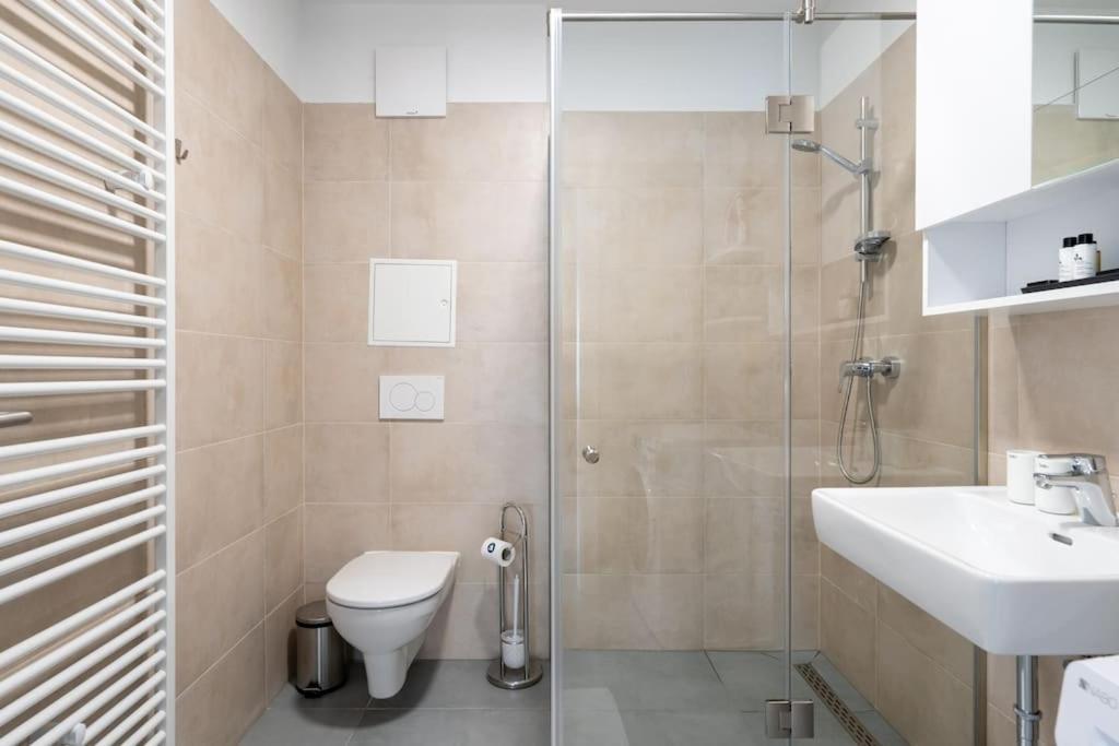 1br With Balcony, Urban Style By Hm Vienna