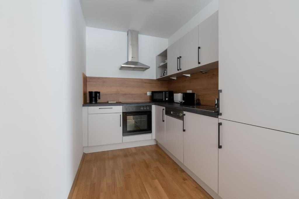 1br Haven With Swift Access By Hm Apartment *
