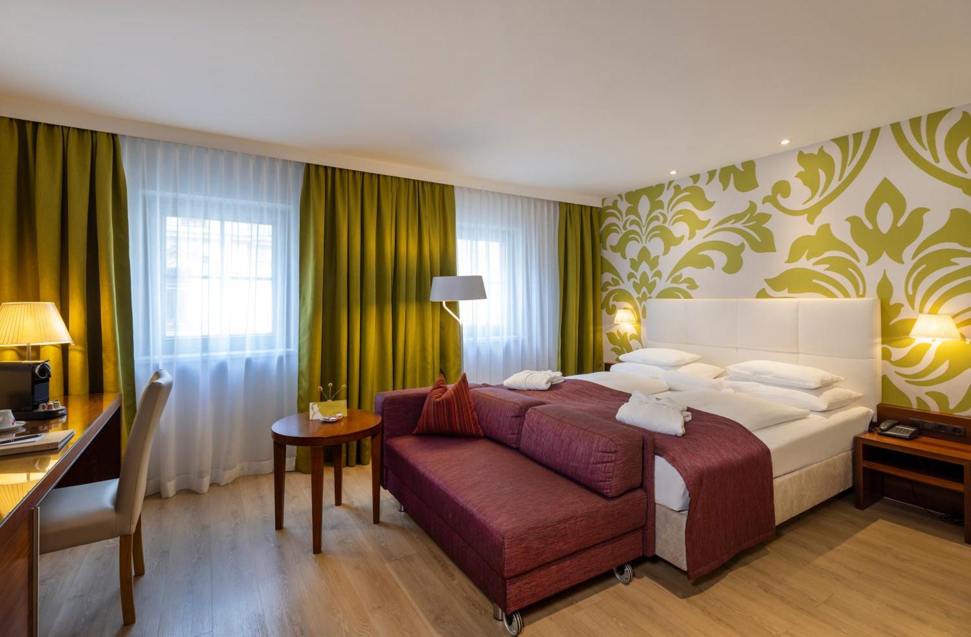 Boutique Tigra Hotel 4*