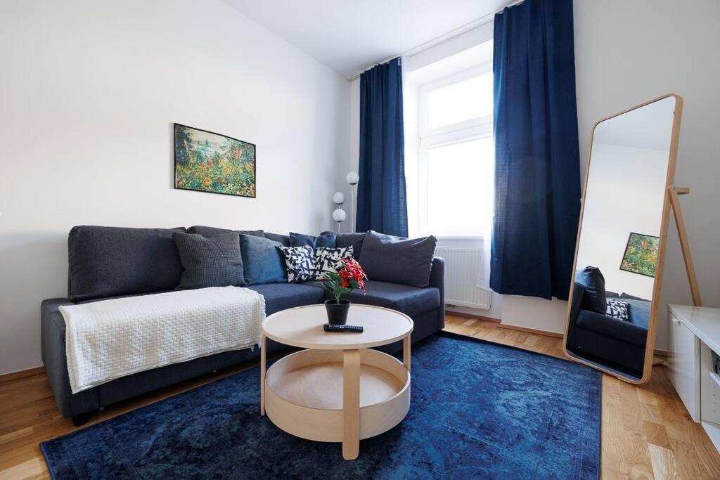 Modern Near Center - 2br, Netflix Apartment Vienna