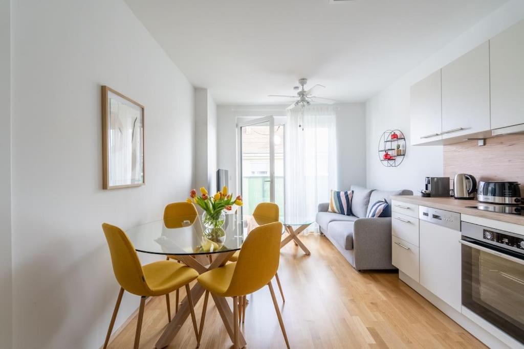 Quiet 1br Oasis, Fast Path By Hm