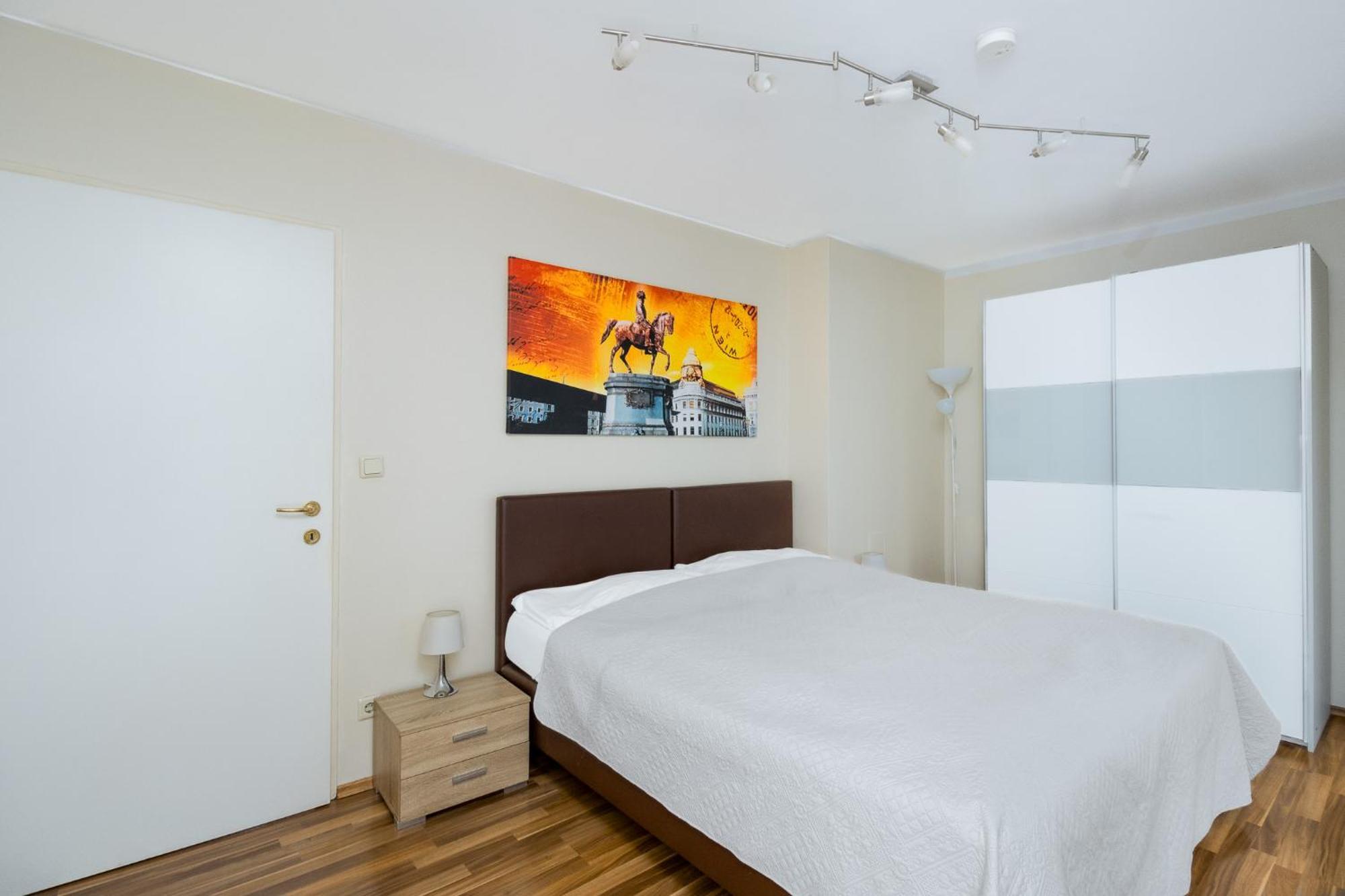Karmeliter Flat | Contactless Check-in *