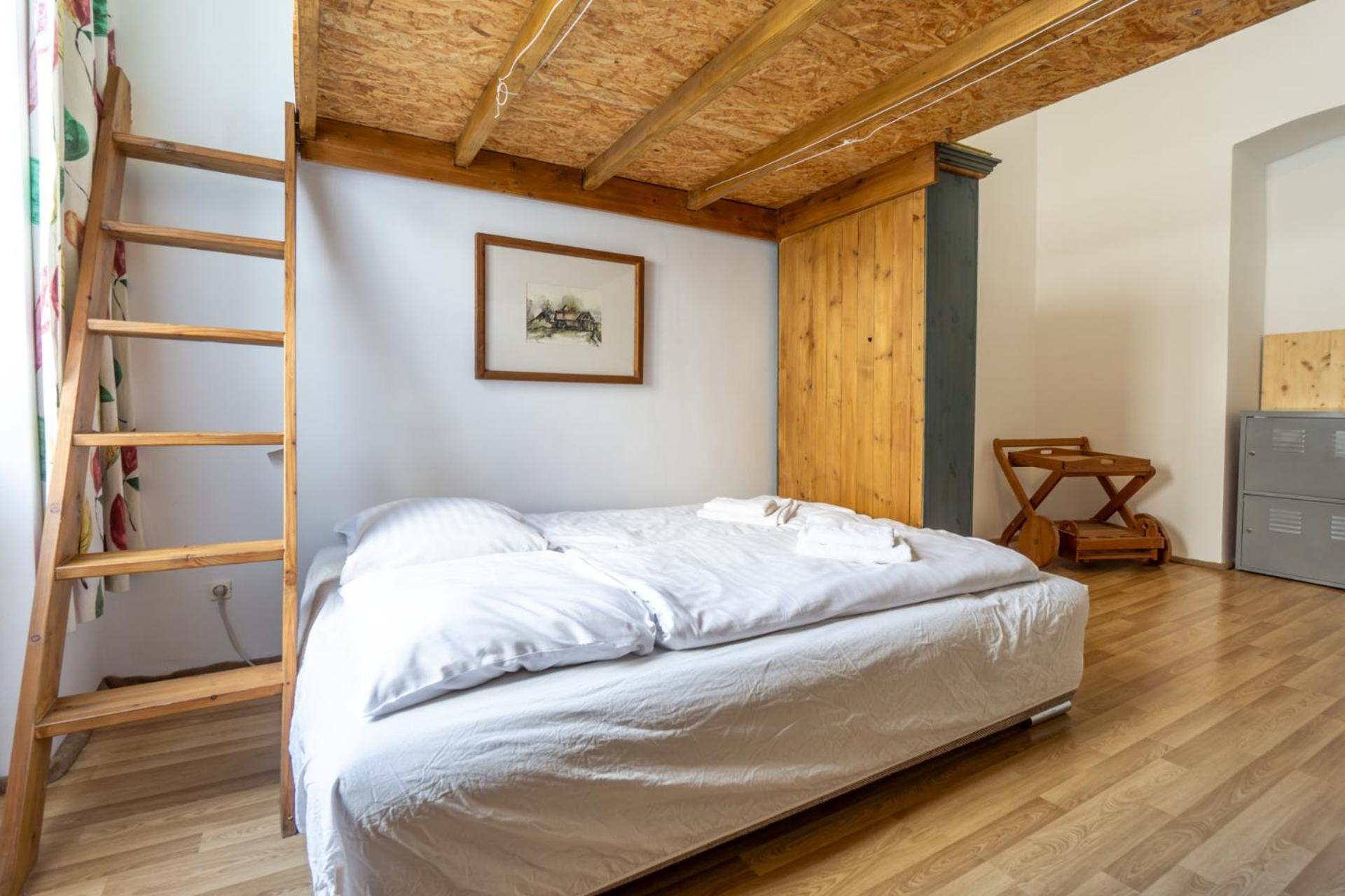 Apartment 5 Stops Away From City-centre Vienna