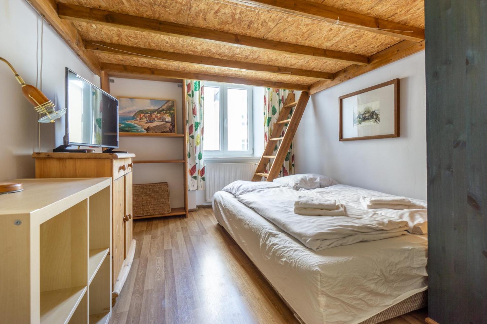 5 Stops Away From City-centre Apartment Vienna