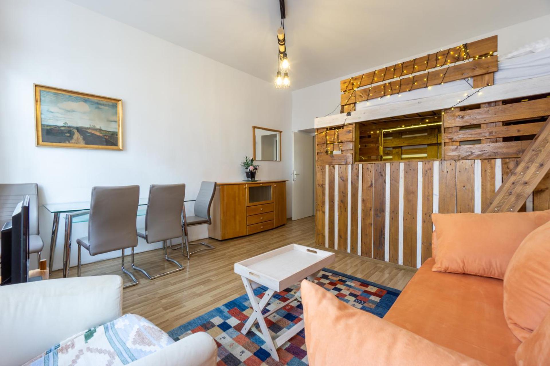 5 Stops Away From City-centre Apartment Vienna