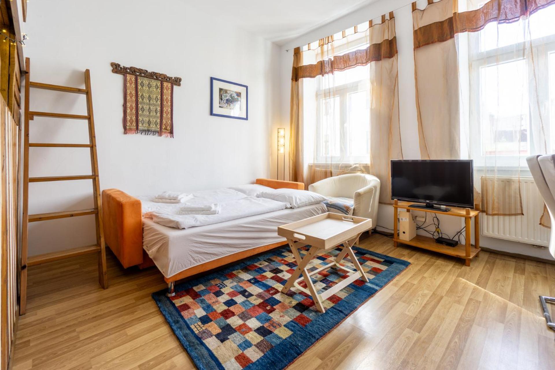 Apartment 5 Stops Away From City-centre Vienna