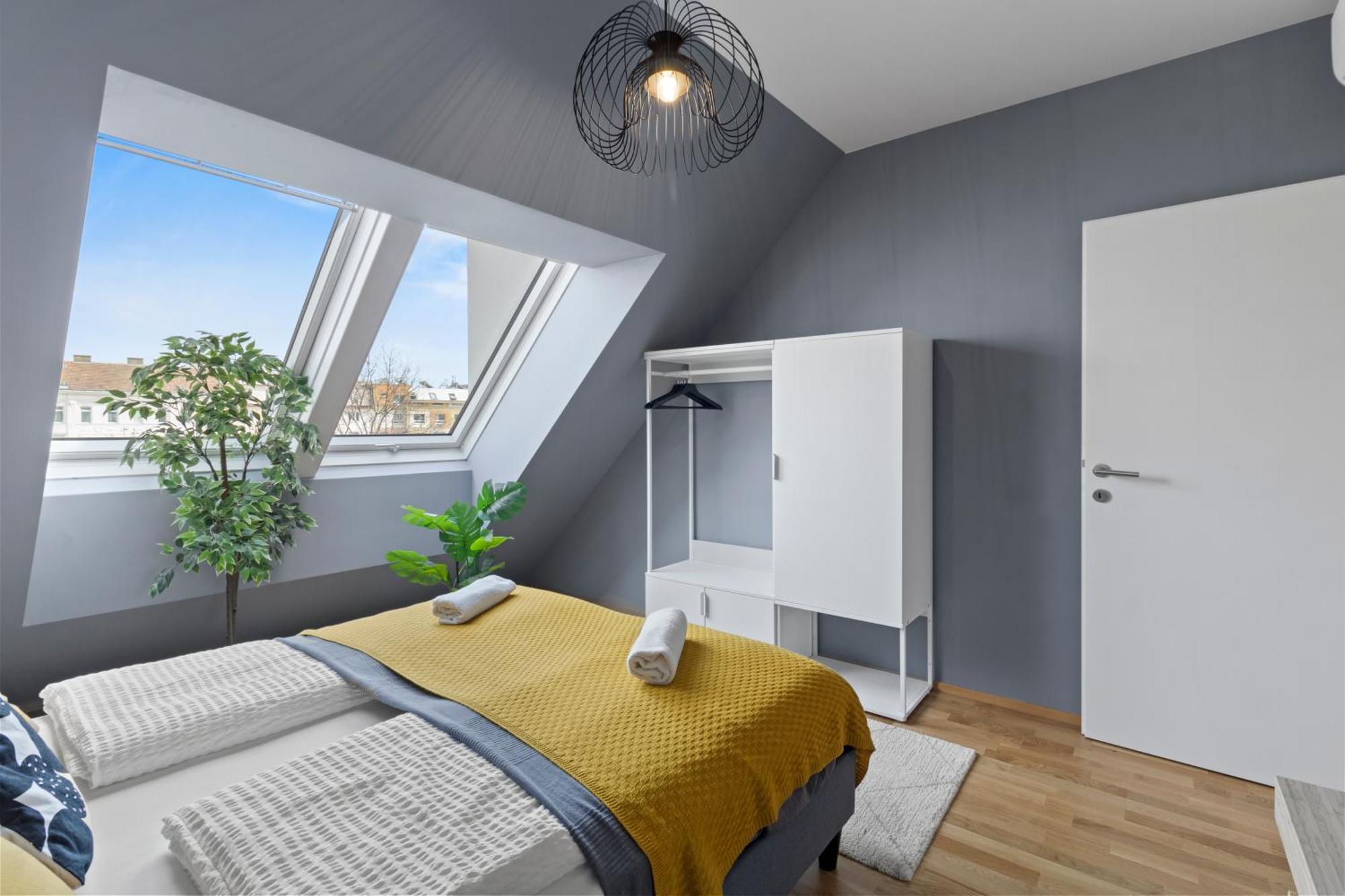 Paid Parking - 1 Minute To Public Transport - 3 Min To Supermarket And Pharmacy Apartment