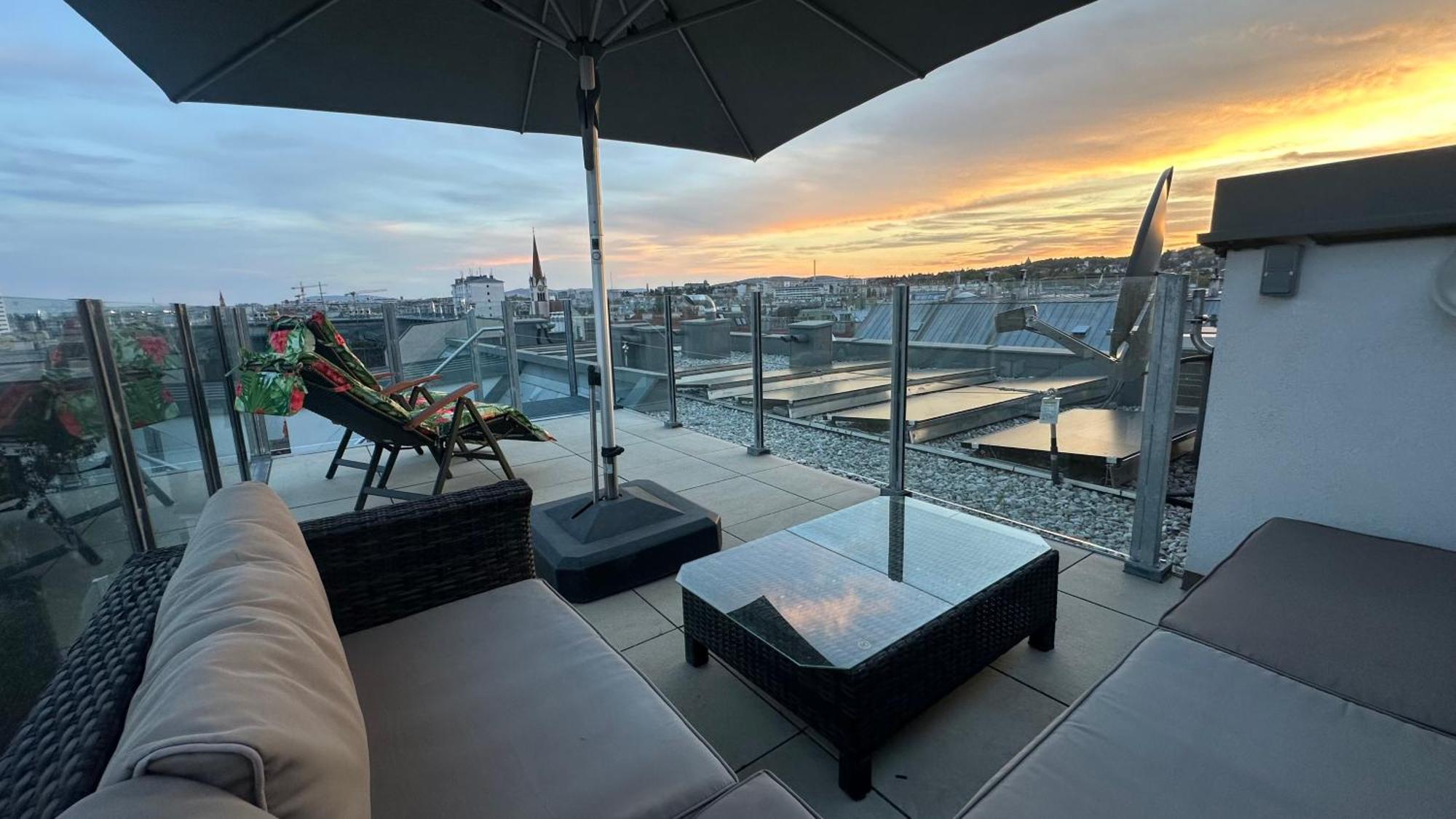 Wiener Schloss Wilhelminen 360° Views Wien