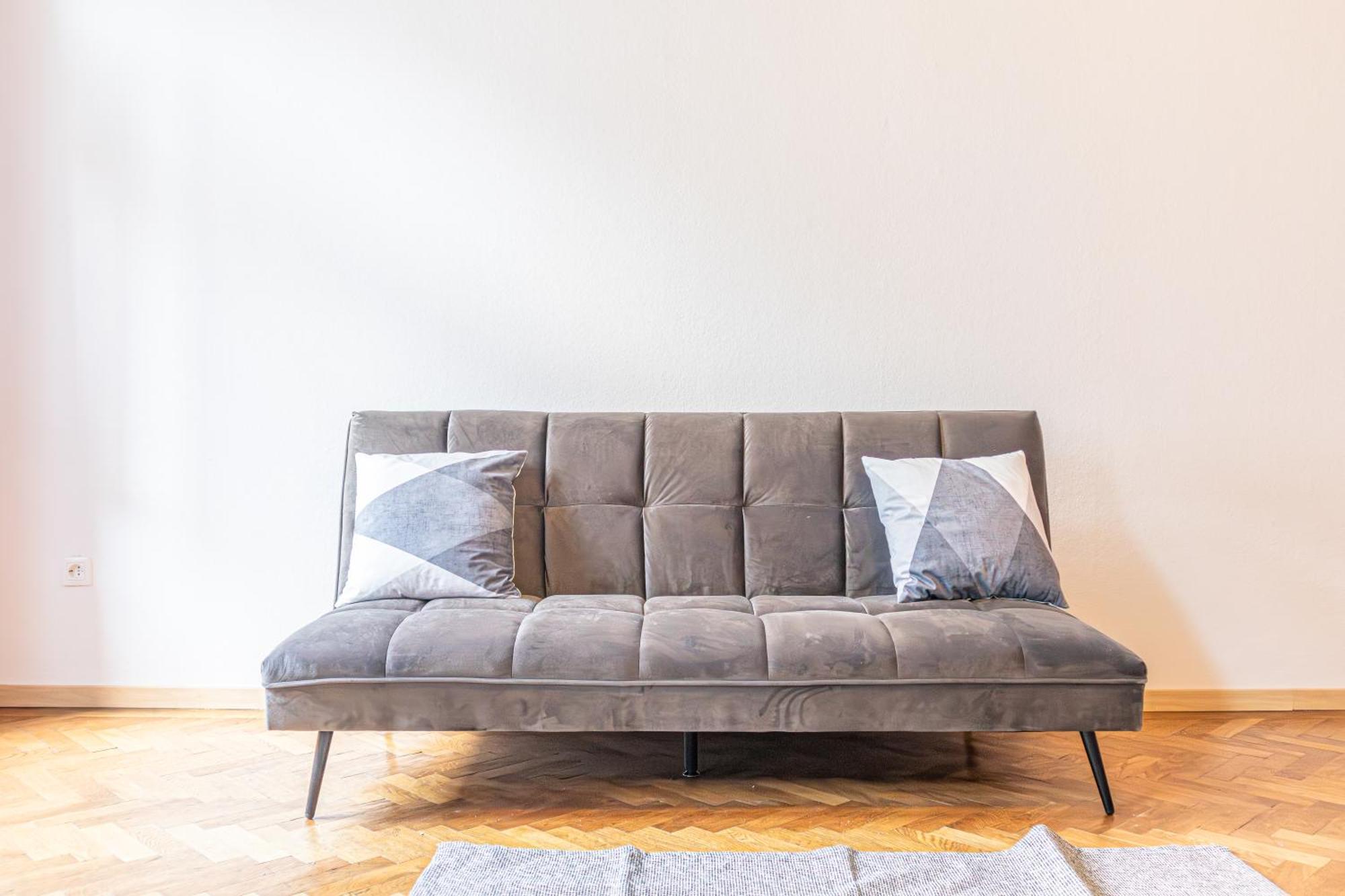 Spacious 3br Shared Apt. Comfortable And Roomy * Vienna