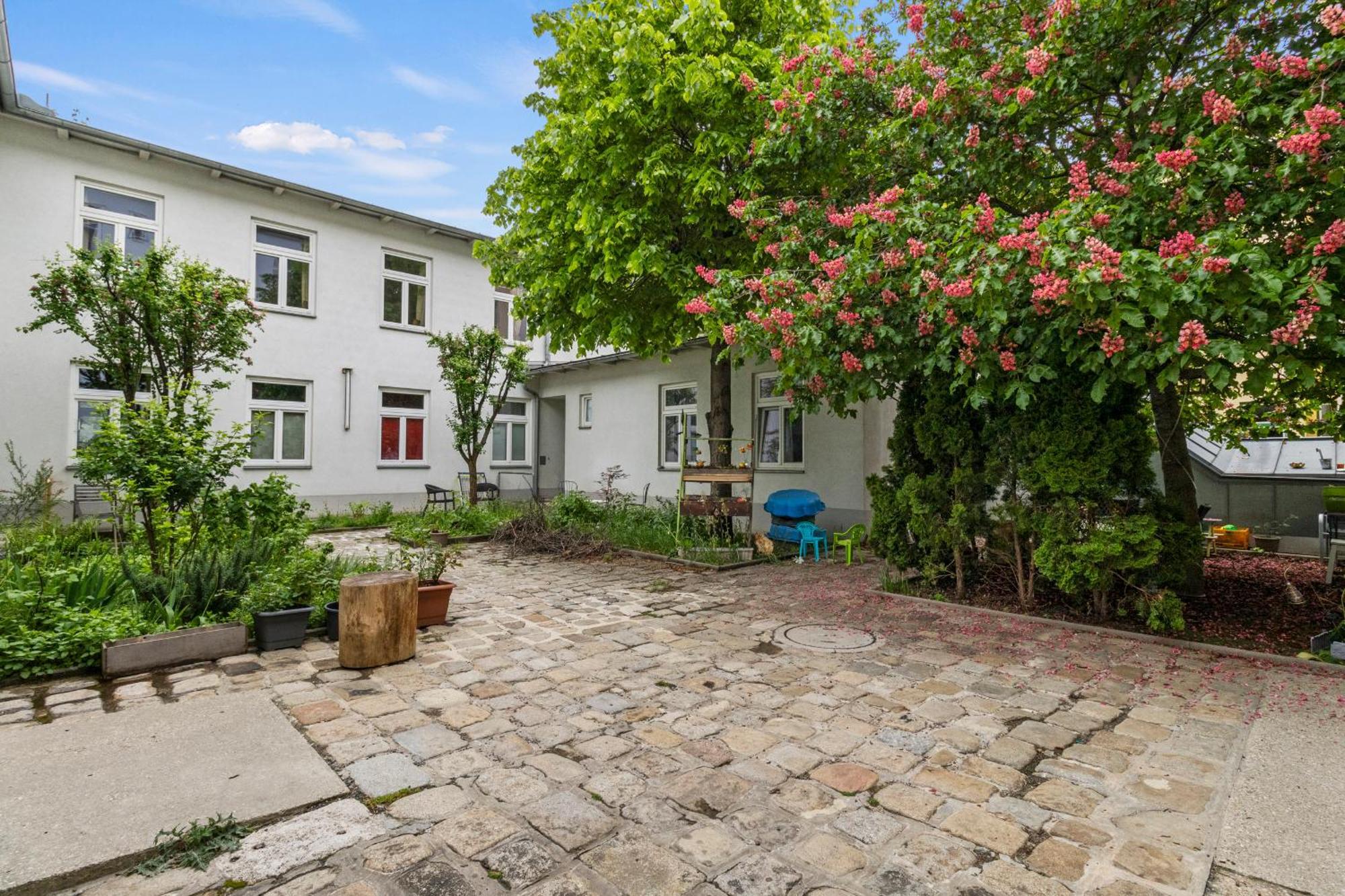 1 Bedroom Garden Near Schoenbrunn *