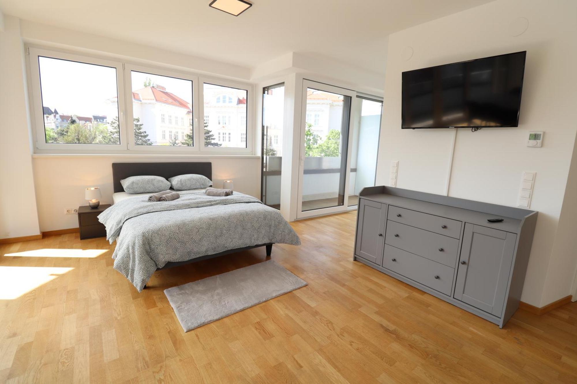 Wohnflair Mit Balkon T25 * Wien