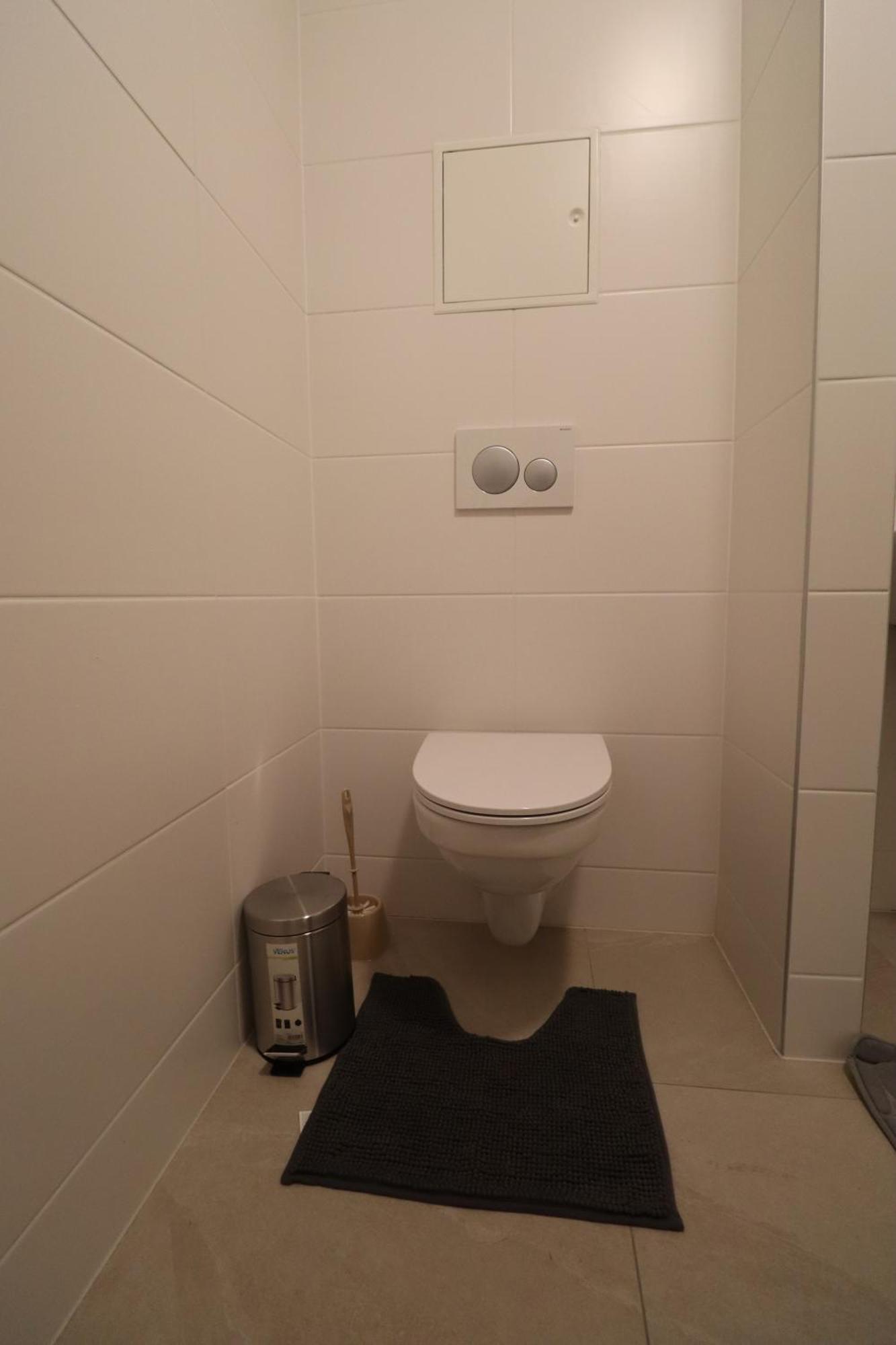 Wohnflair Mit Balkon T25 *
