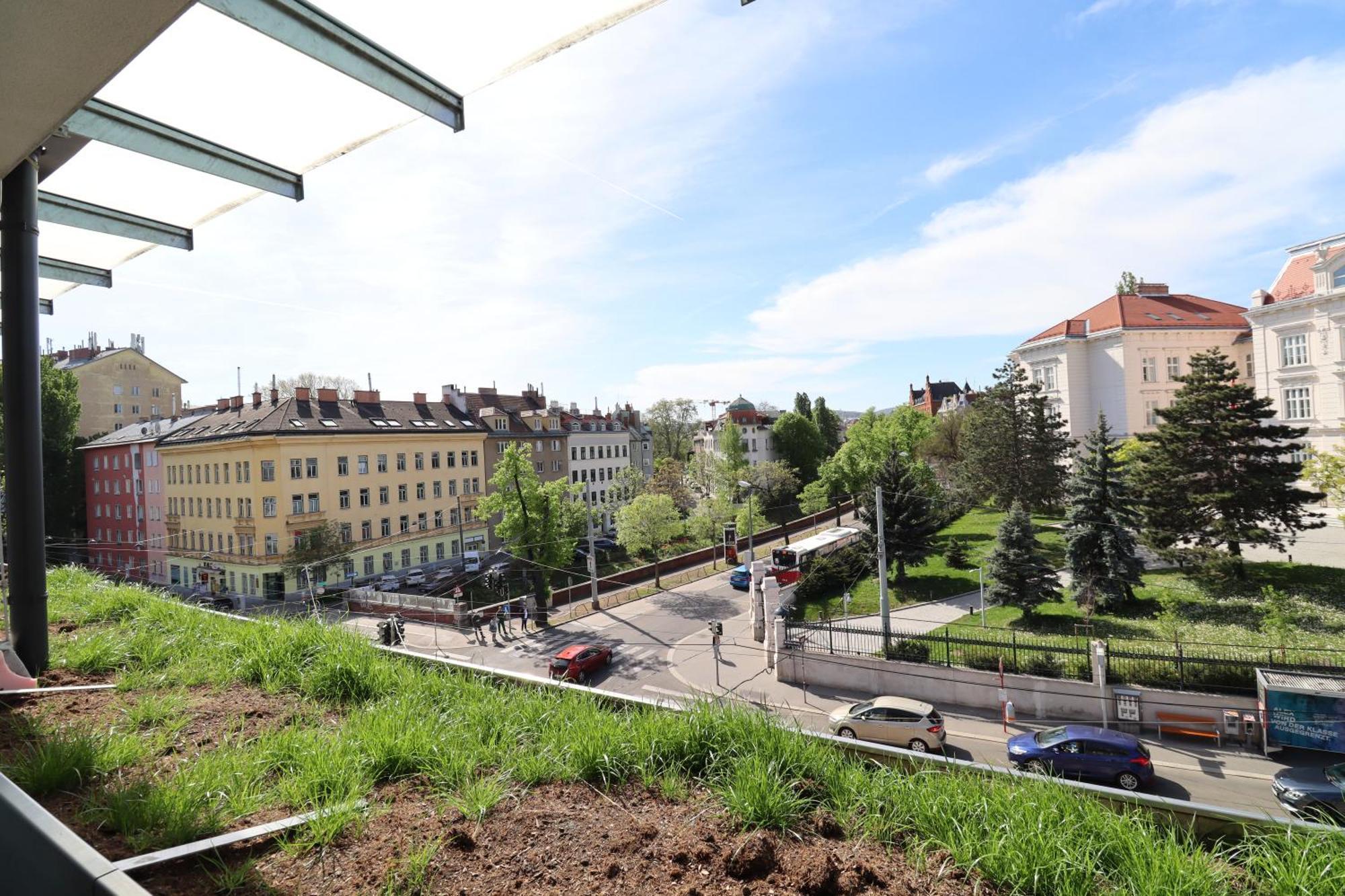 Wohnflair Mit Balkon T25 *