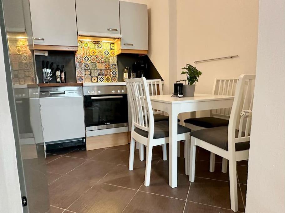 Apartment 5 Bedroom I Winter Garden I Near Metro Vienna