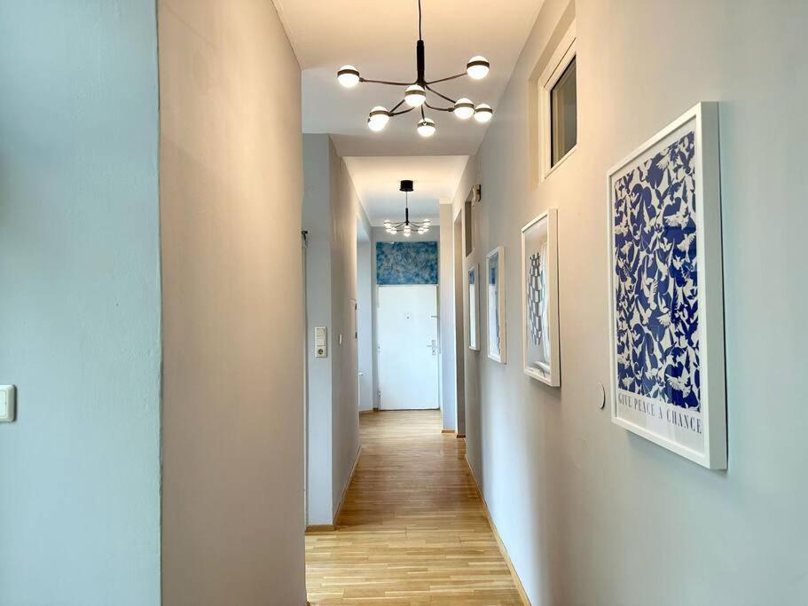 Apartment 5 Bedroom I Winter Garden I Near Metro