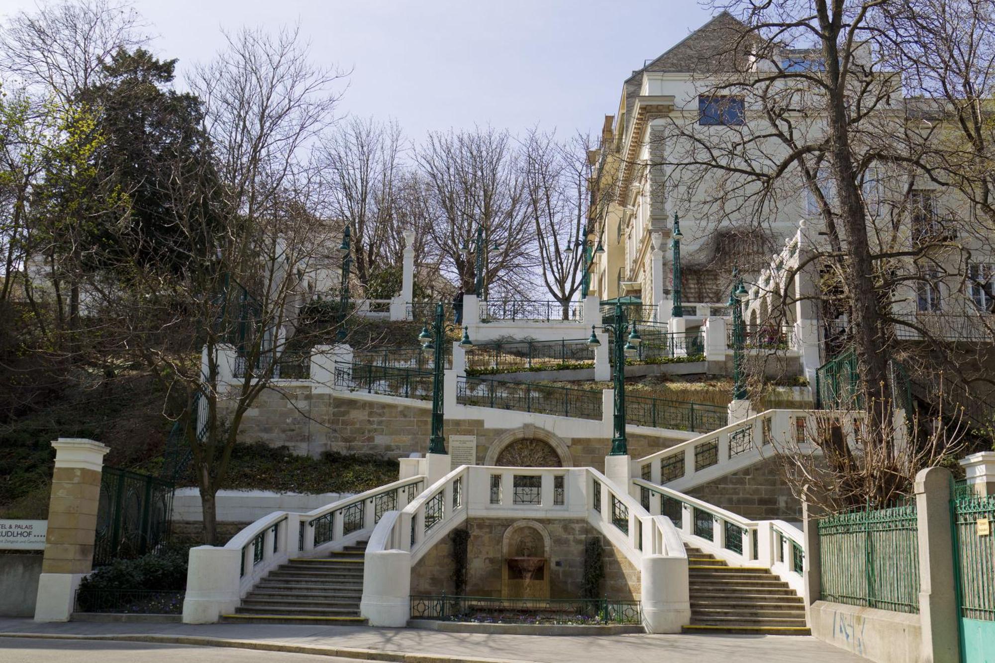 Hotel Boltzmann 4*