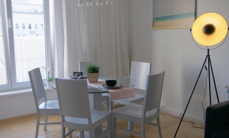 Apartment Spacious 2rooms In The Center Wien