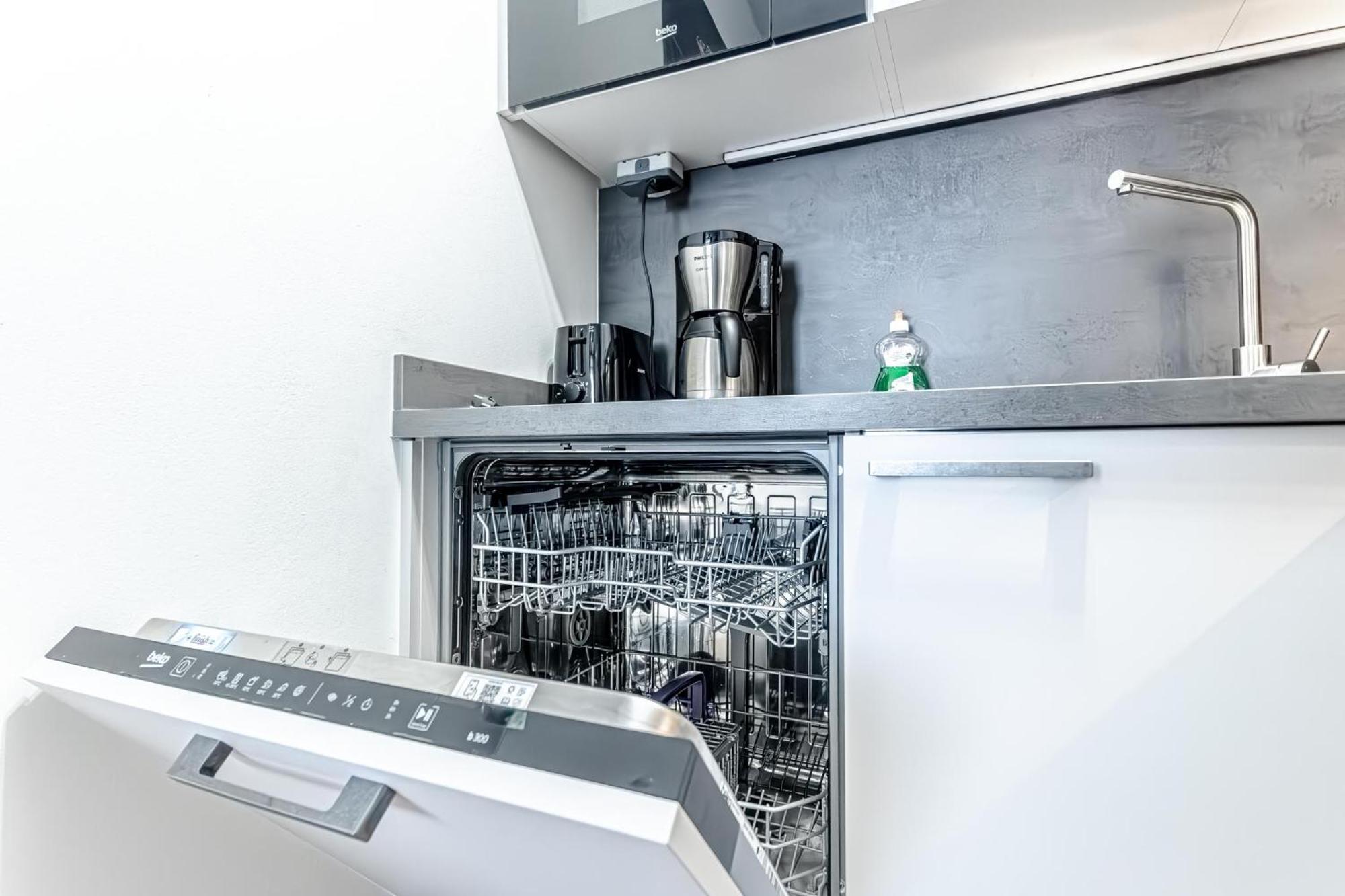 Appartamento Charming 1br, Steps From Reumannplatz U1 *