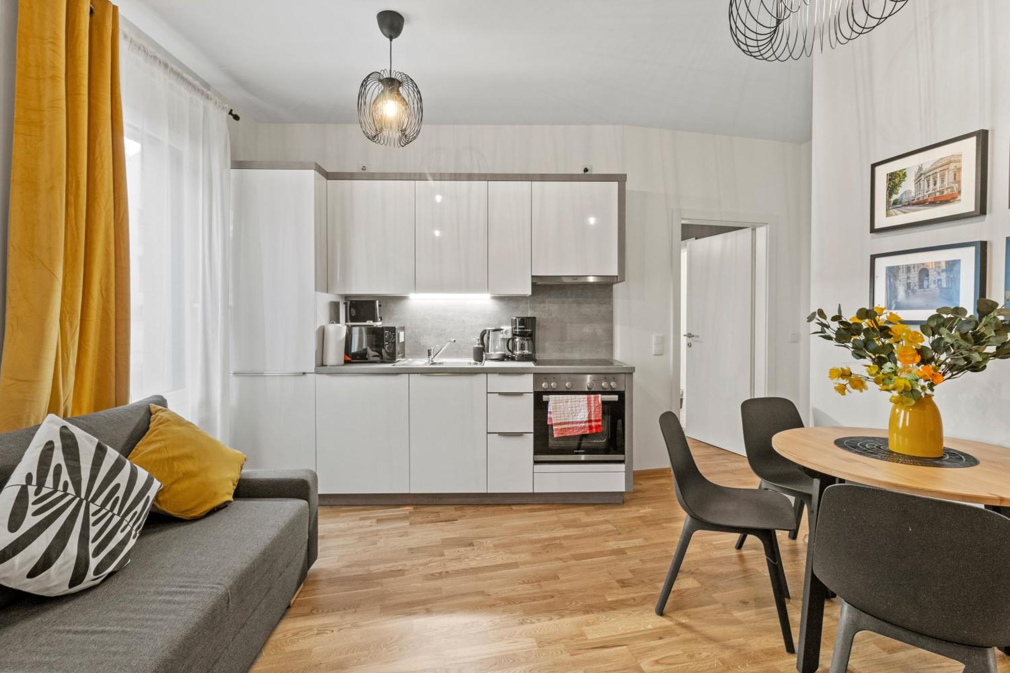 Apartment Paid Parking - 1 Minute To Public Transport - 3 Min To Supermarket And Pharmacy