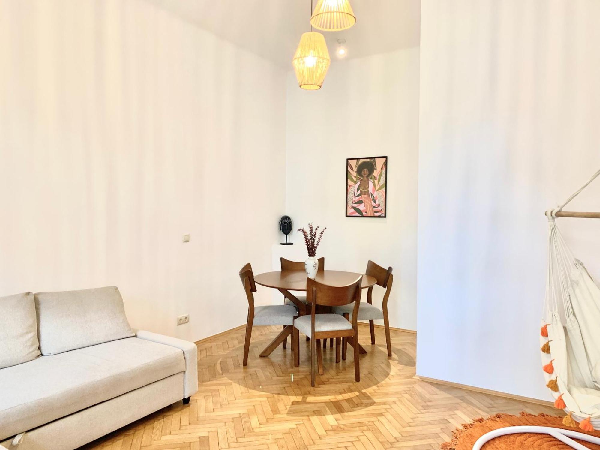 Bamboo : A Cozy Family Haven In Vienna's 9th District Vienna