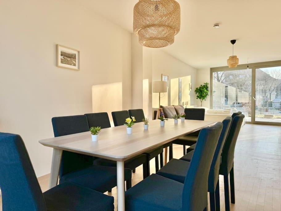 140 M2 Modern Maisonette With Garden & Free Parking Vienna