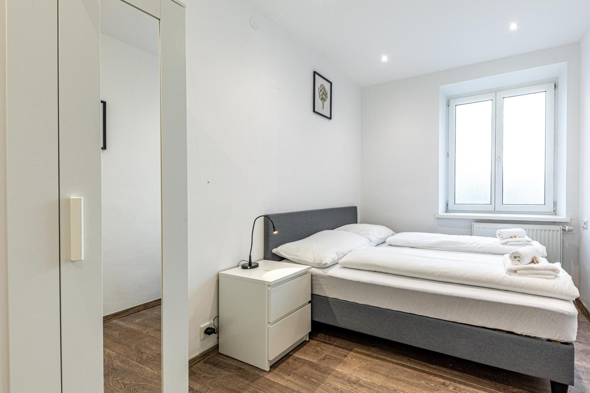 Apartment Hub Close To Main Station By Jr