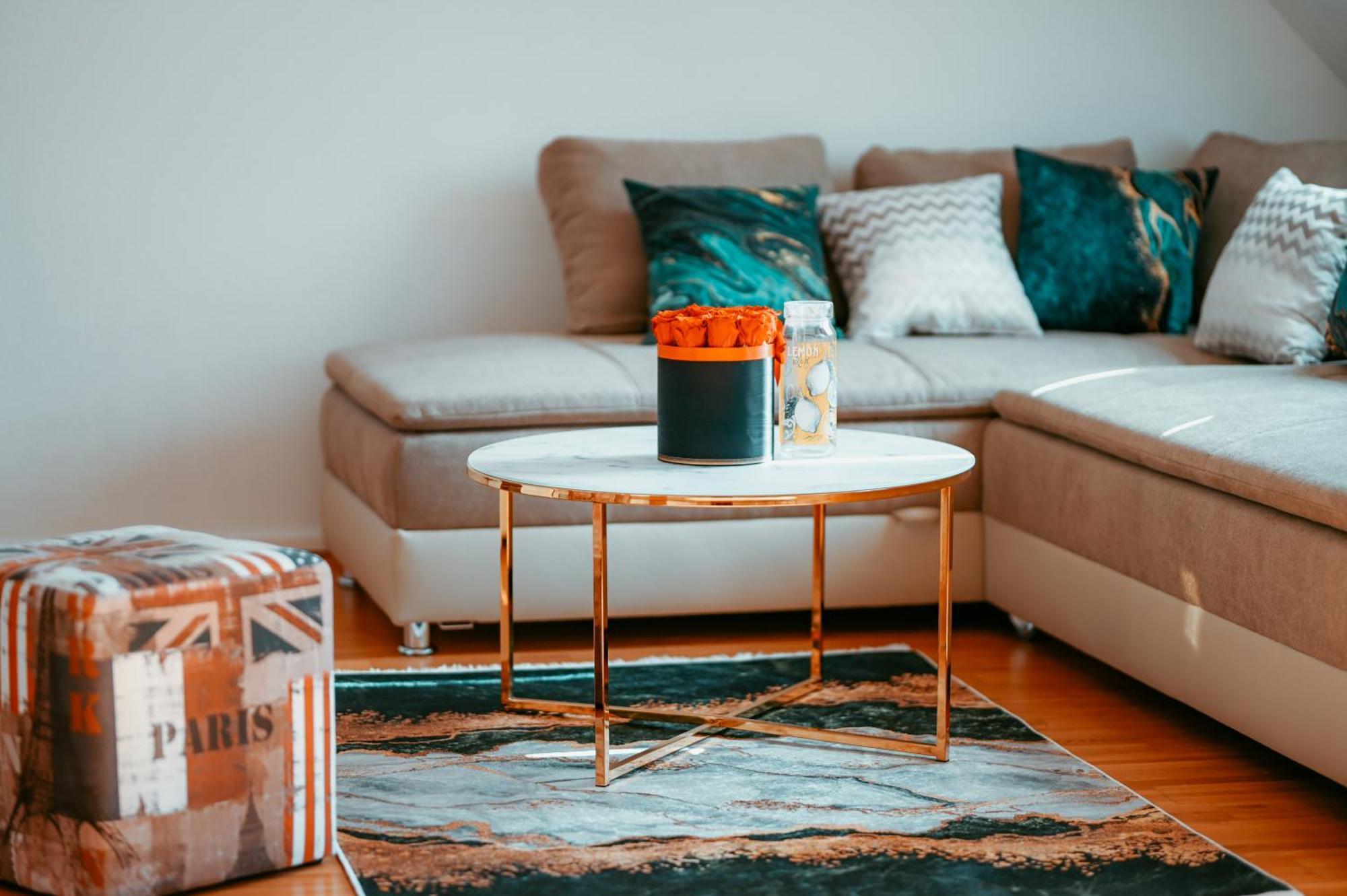 Apartment Deluxe *