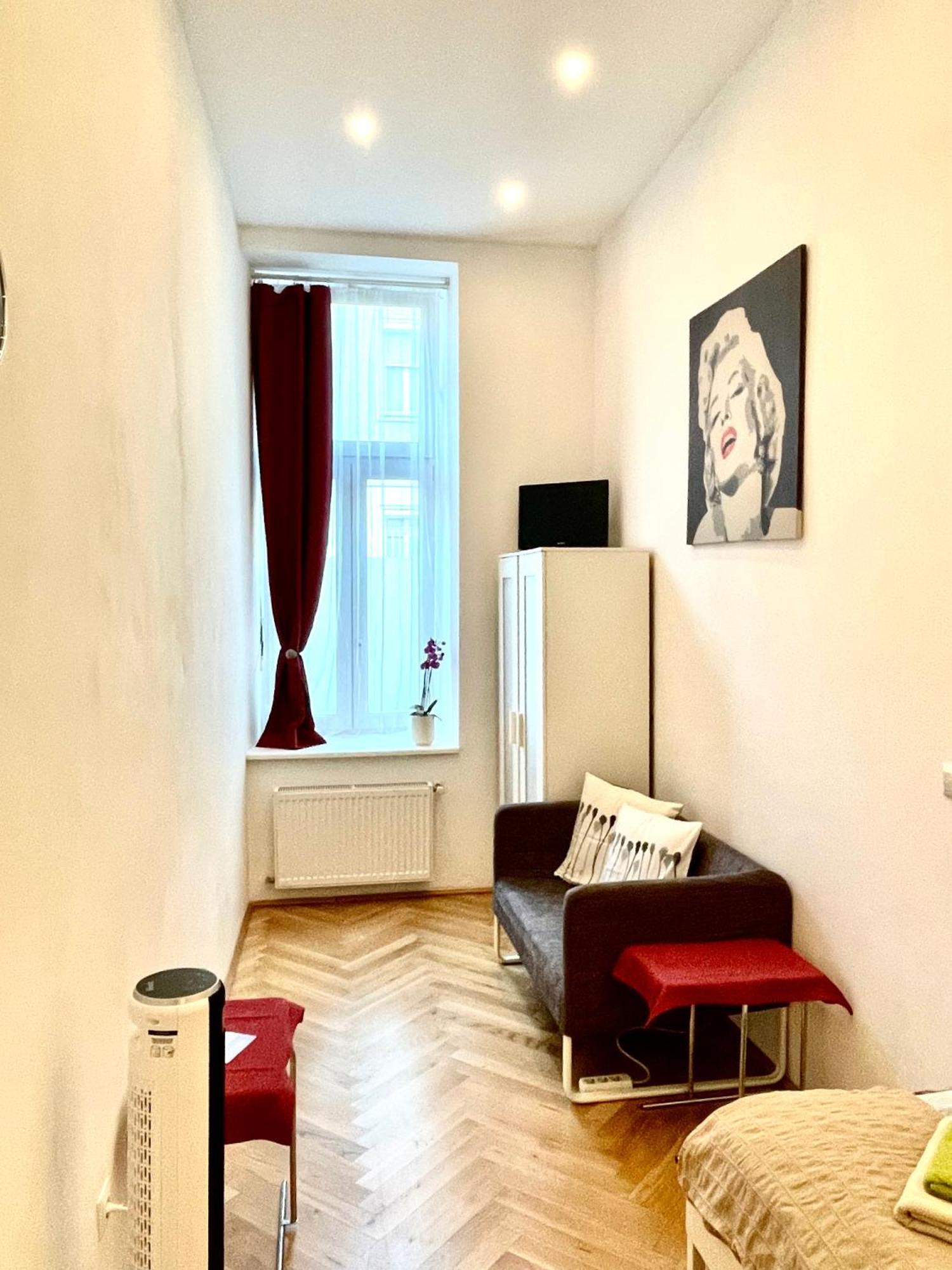 Private Place With A Soul * Vienna