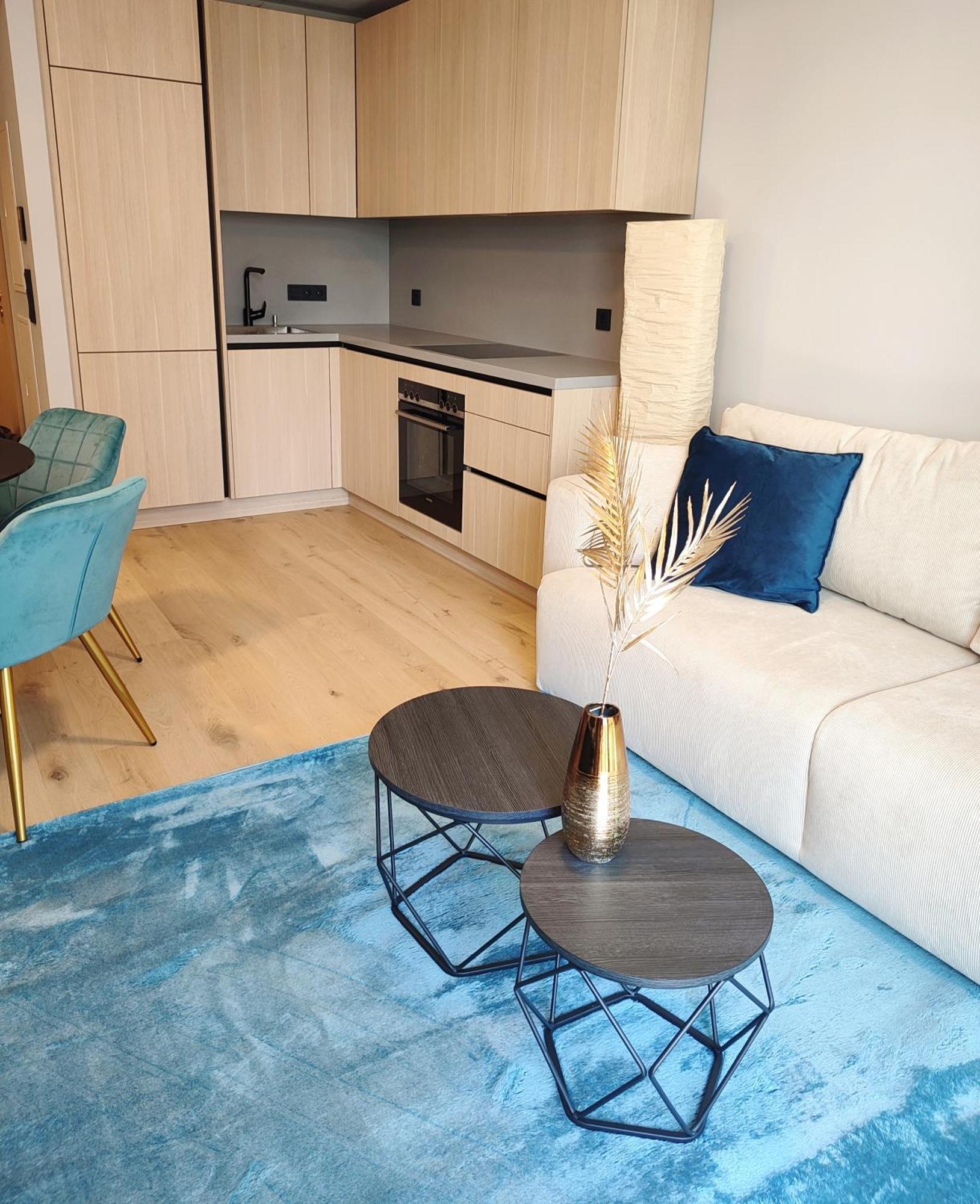 Design Center - Free Parking! Apartment