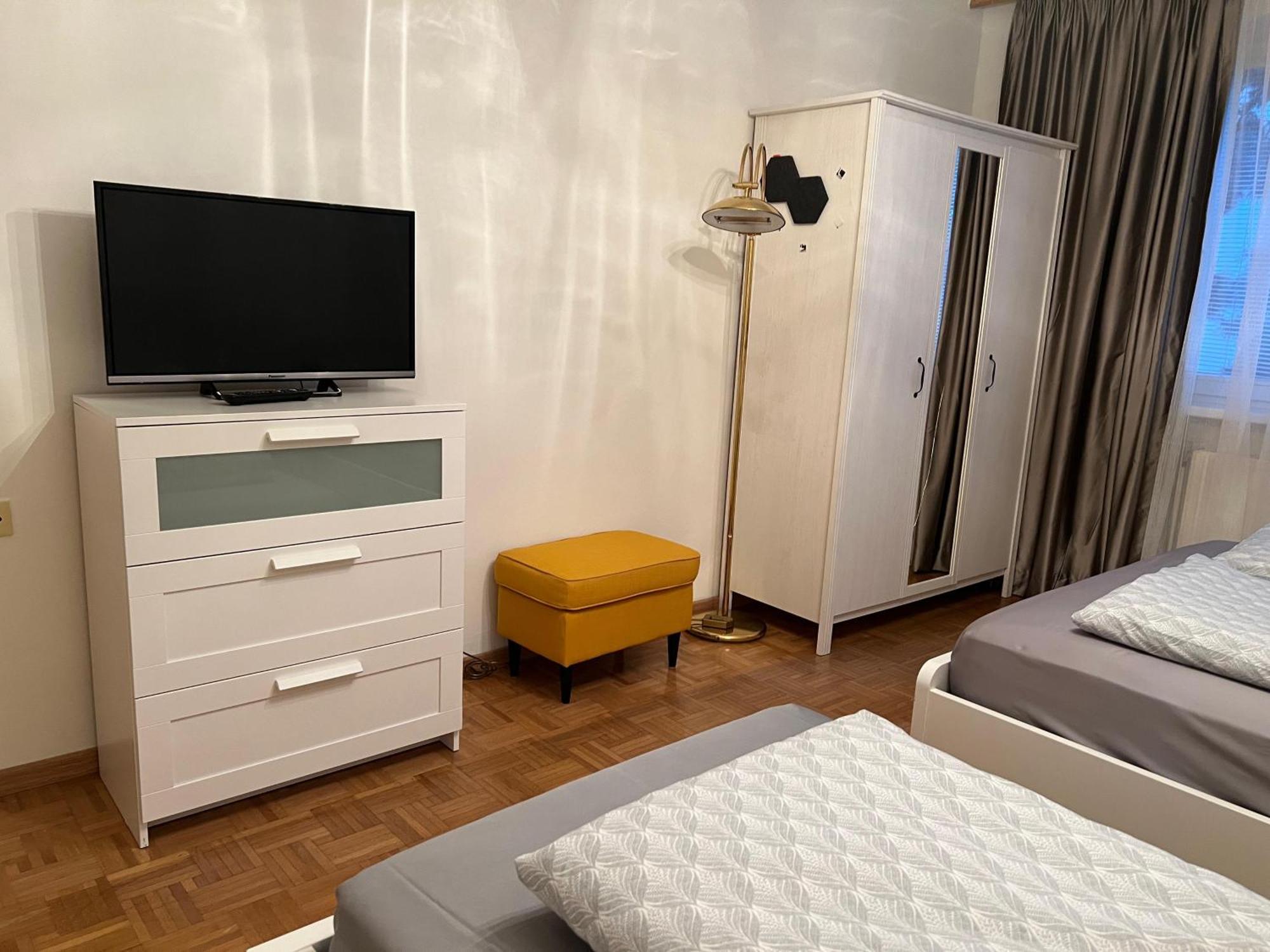 Aura's Serenity Apartment *