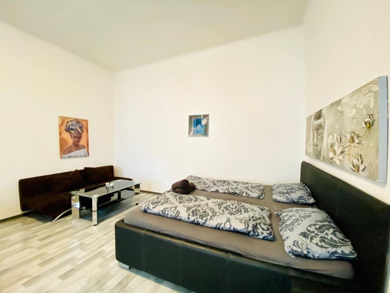 Economic 3p Lg Apartamento Viena