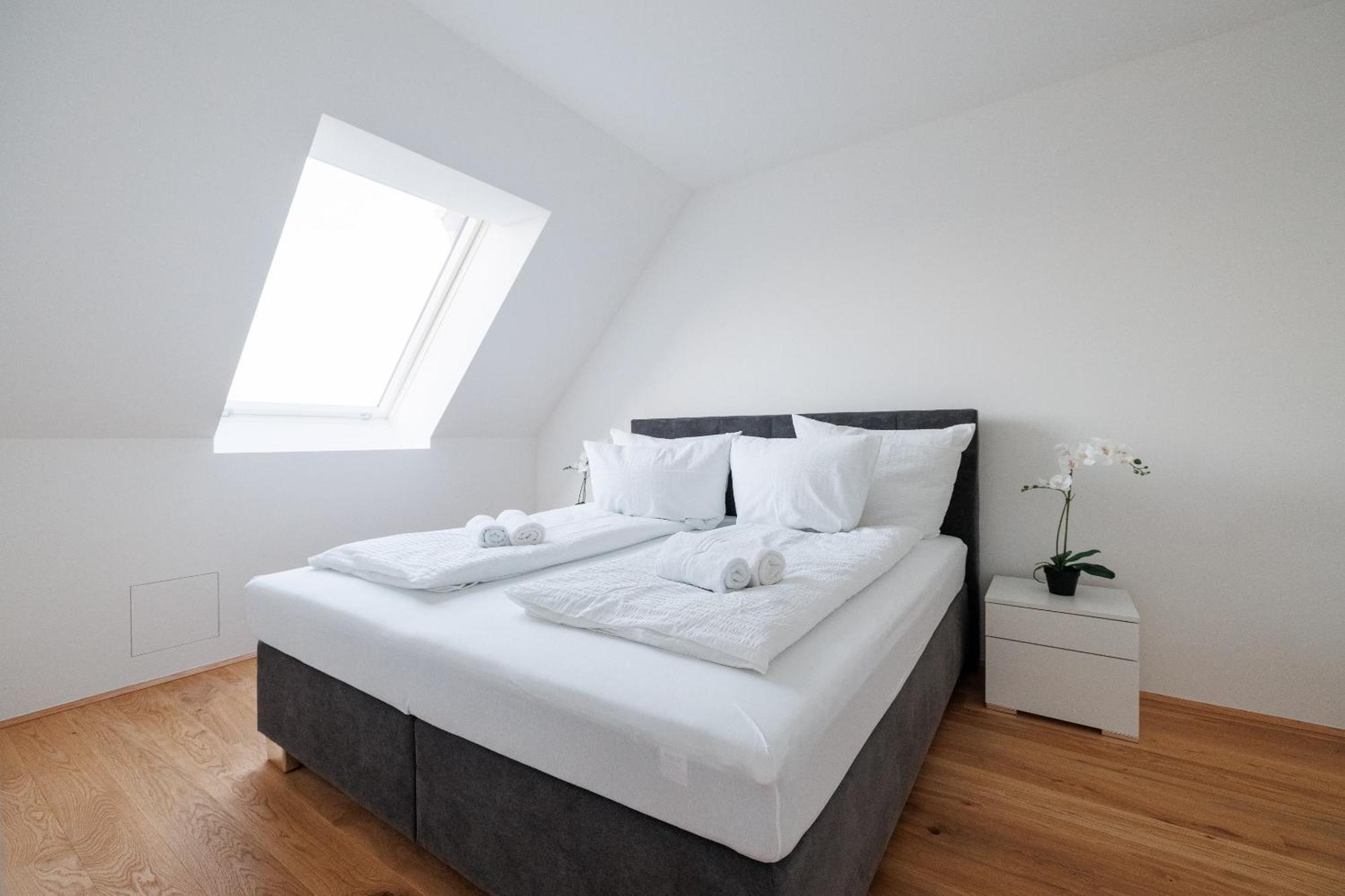 Apartment Symphony 39 - Modern Loft With Terrace And Grill In Location