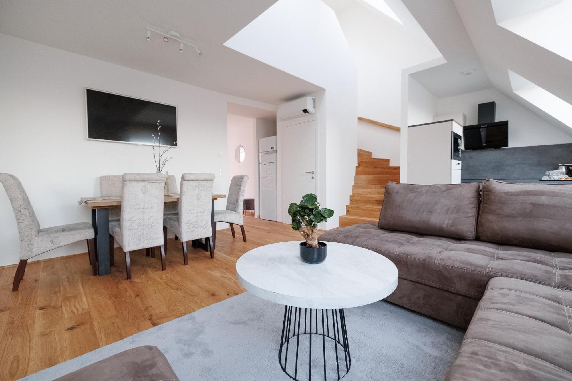 Symphony 39 - Modern Loft With Terrace And Grill In Location