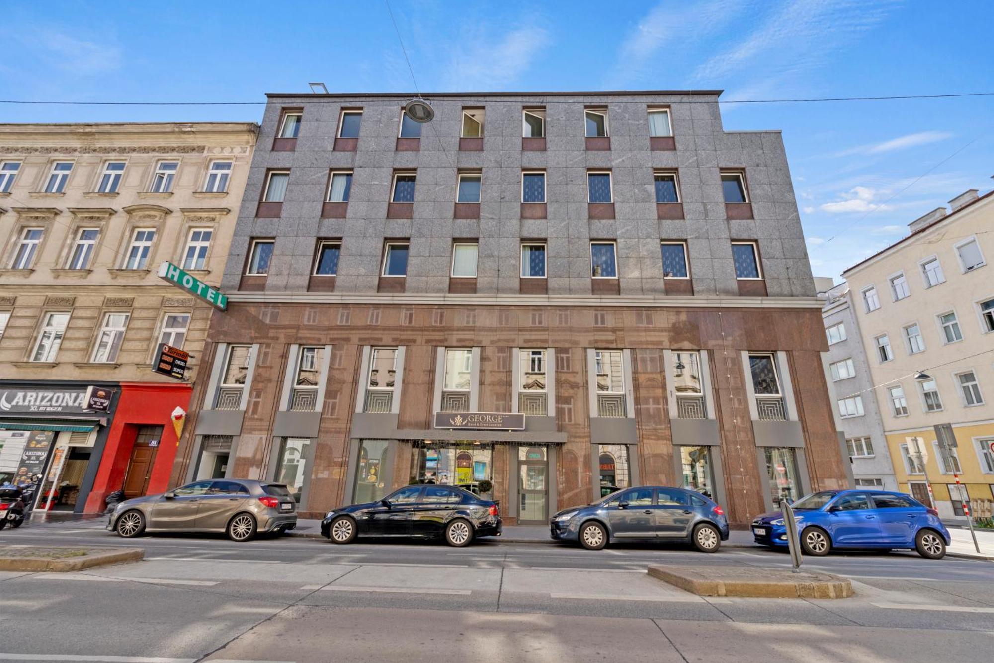 George Hotel 4*