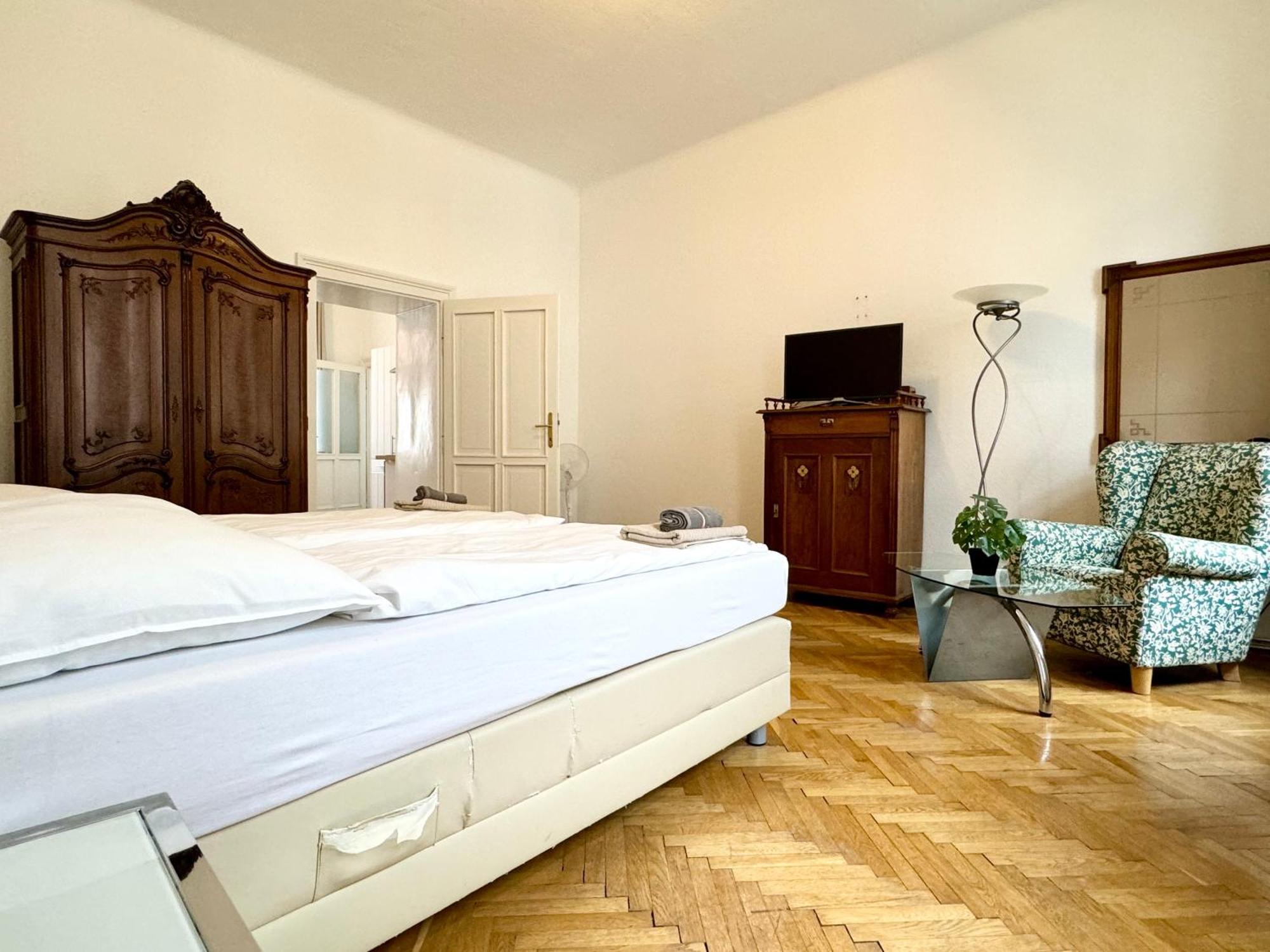 Cosy Located At Famous Kutschkermarkt Apartamento Viena