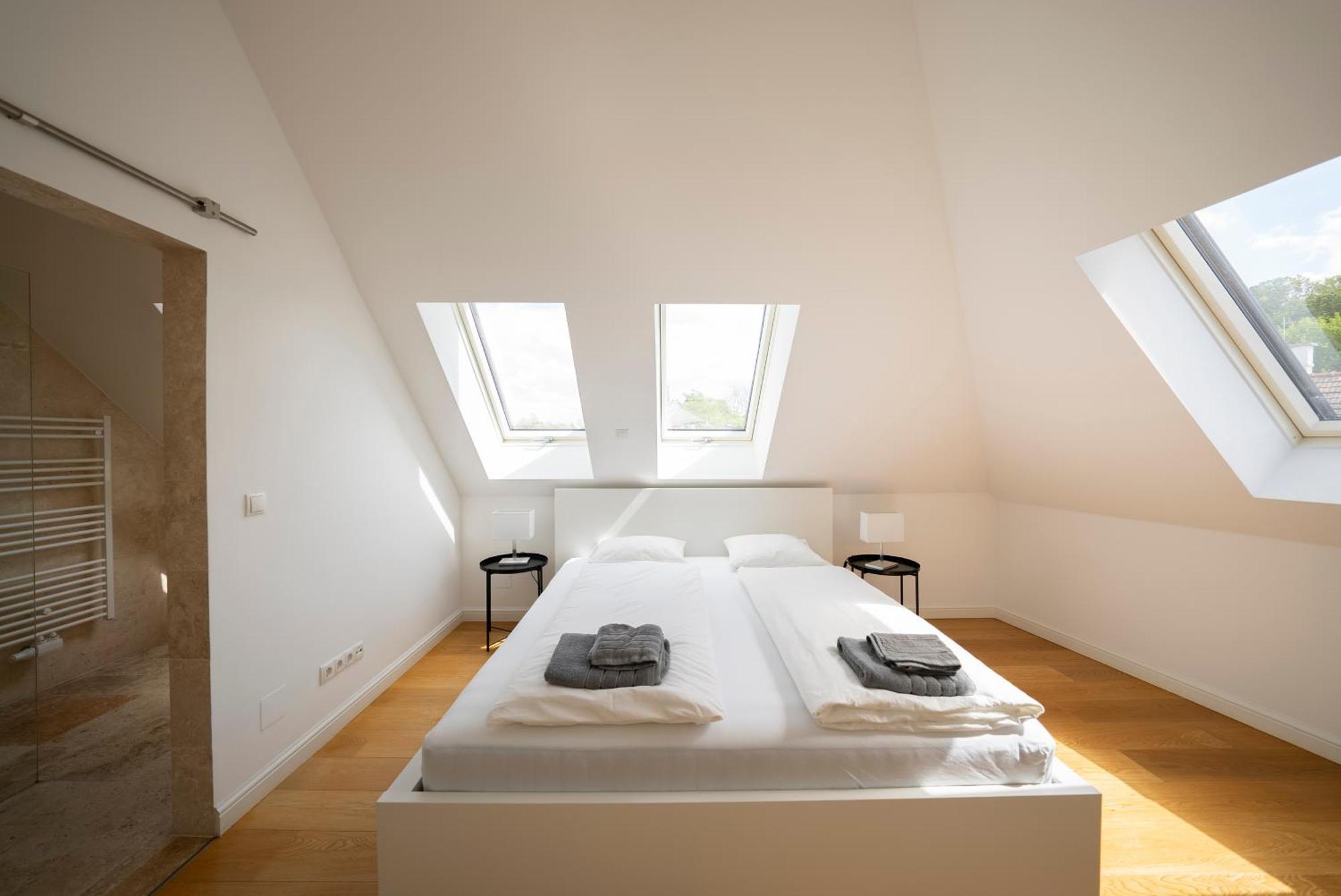 Apartment Luxury Penthouse Schonbrunn Vienna