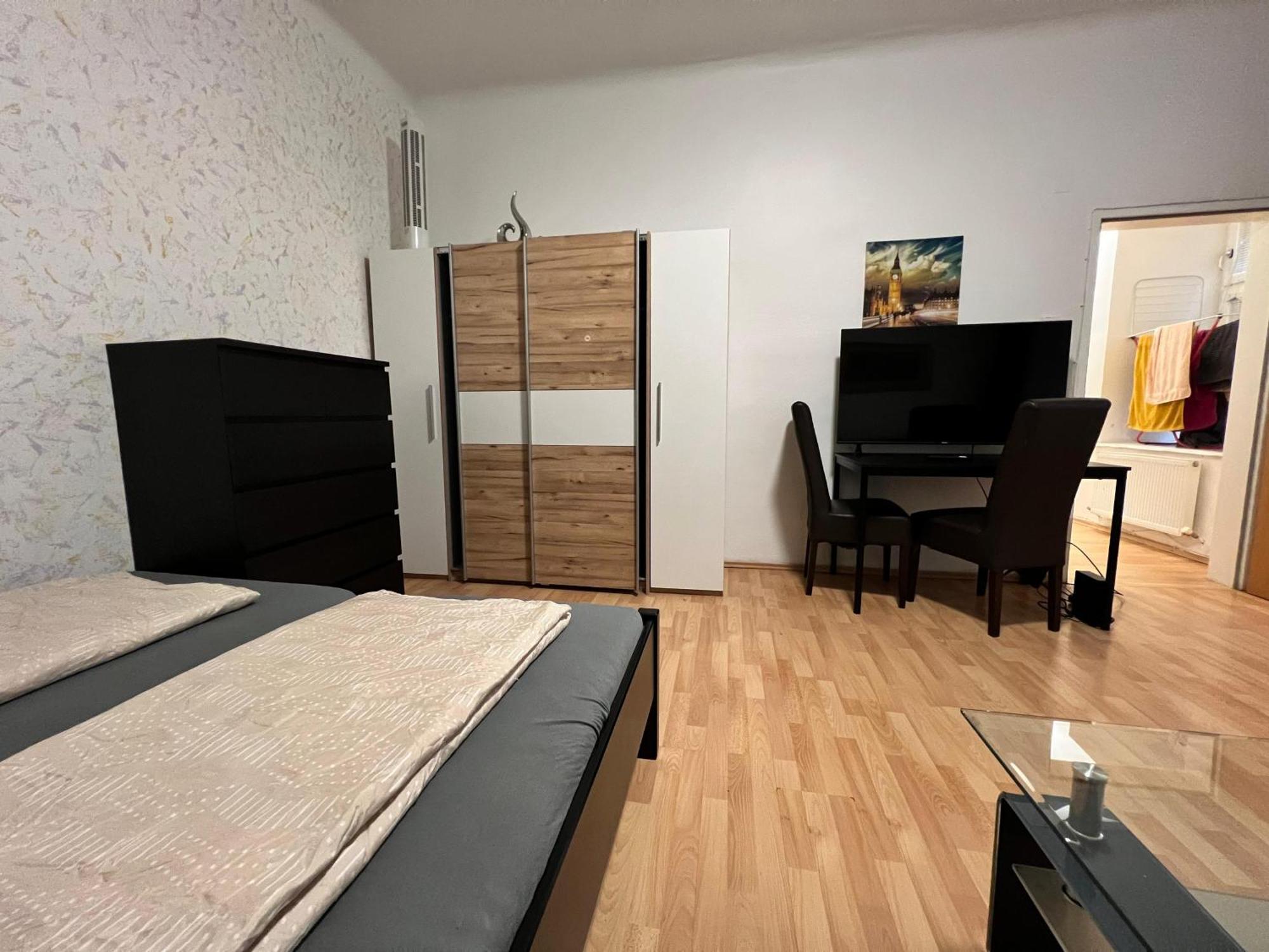 1br Apt-near Danube River! Apartment *