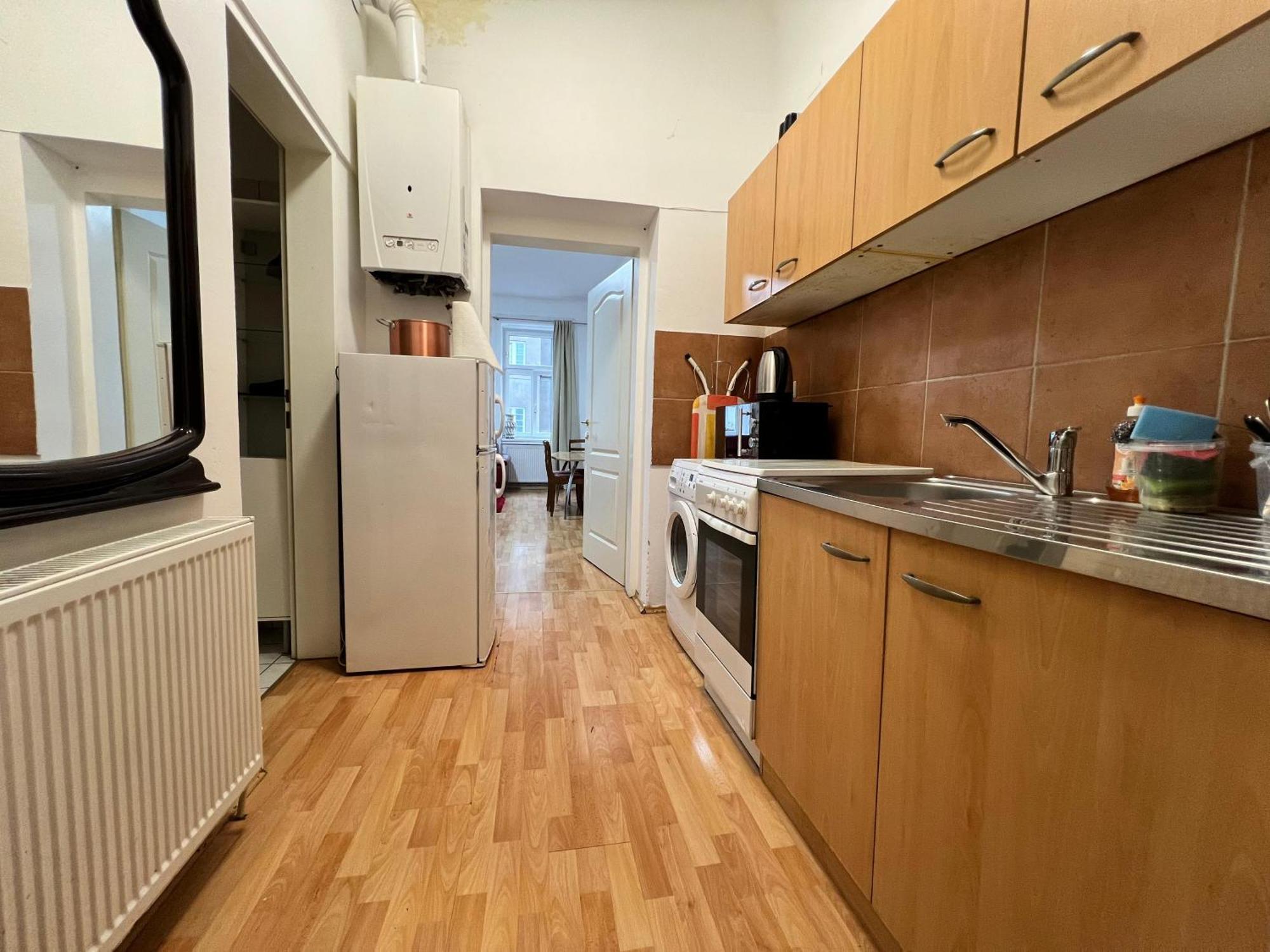 Apartment Cozy 2br Apt- Near Danube River *