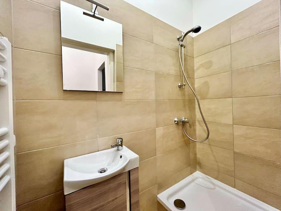 Apartment Quiet 60 M2 With Free Parking Vienna