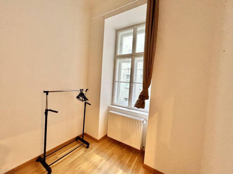 Quiet 60 M2 With Free Parking *