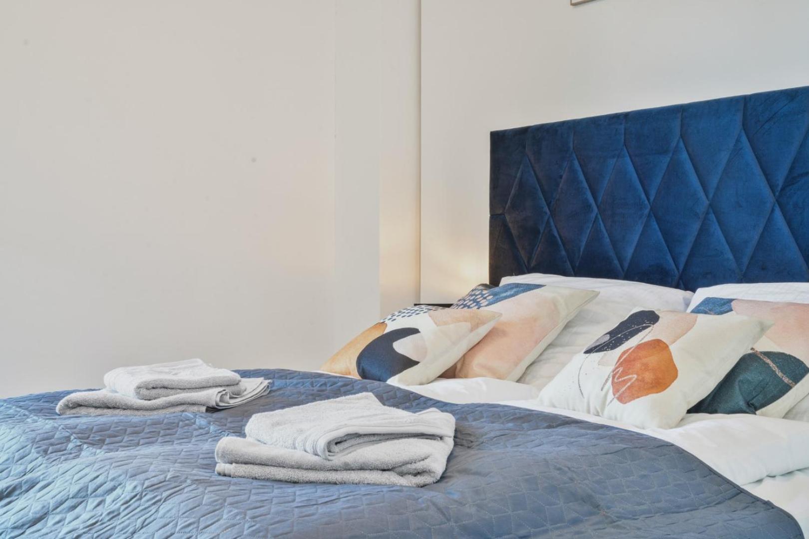 Luxury Penthouse I Rooftop Pool I Self Check-in Appartamento