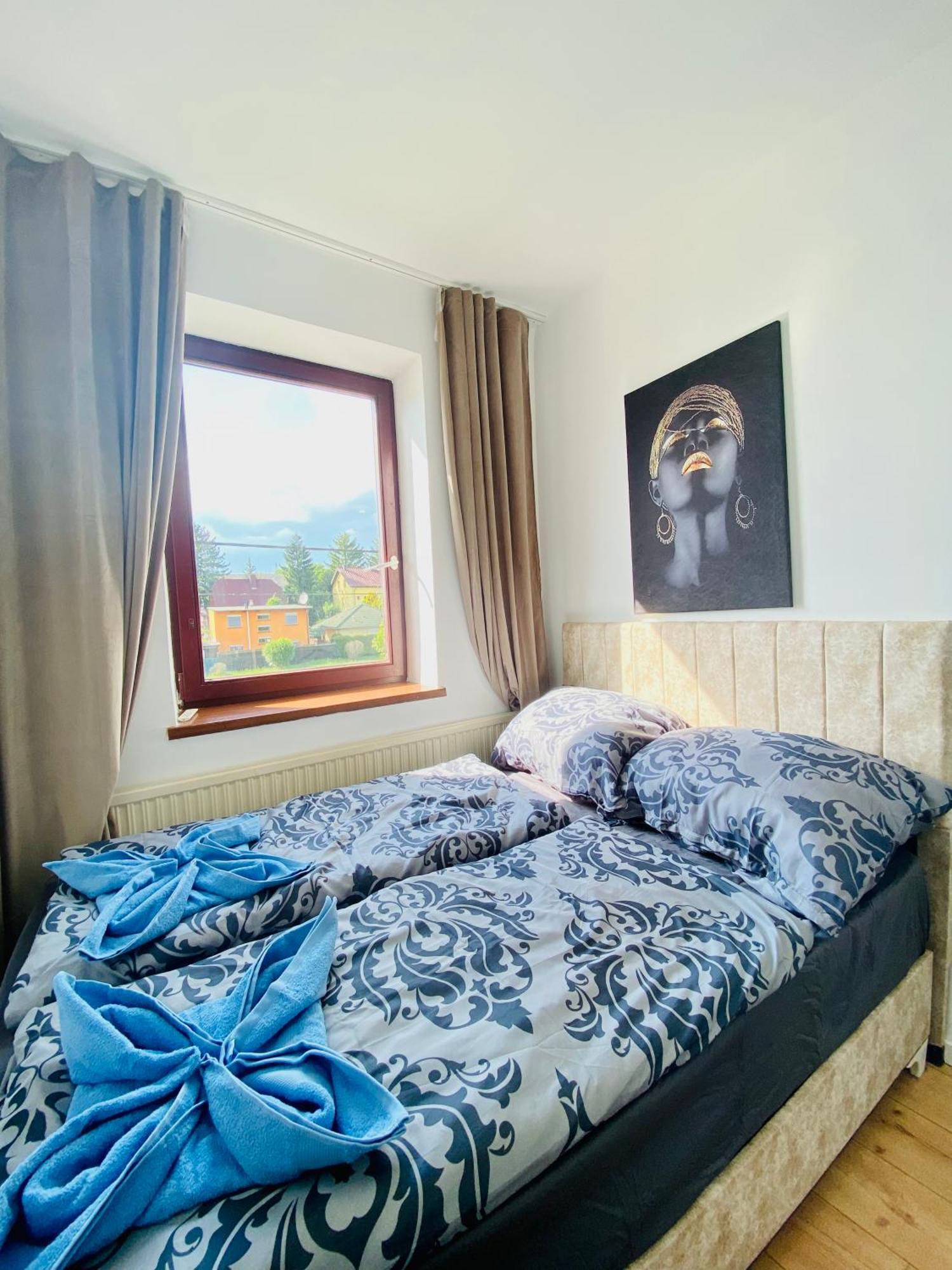 Family House In Am Schopfwerk Area Villa Vienna