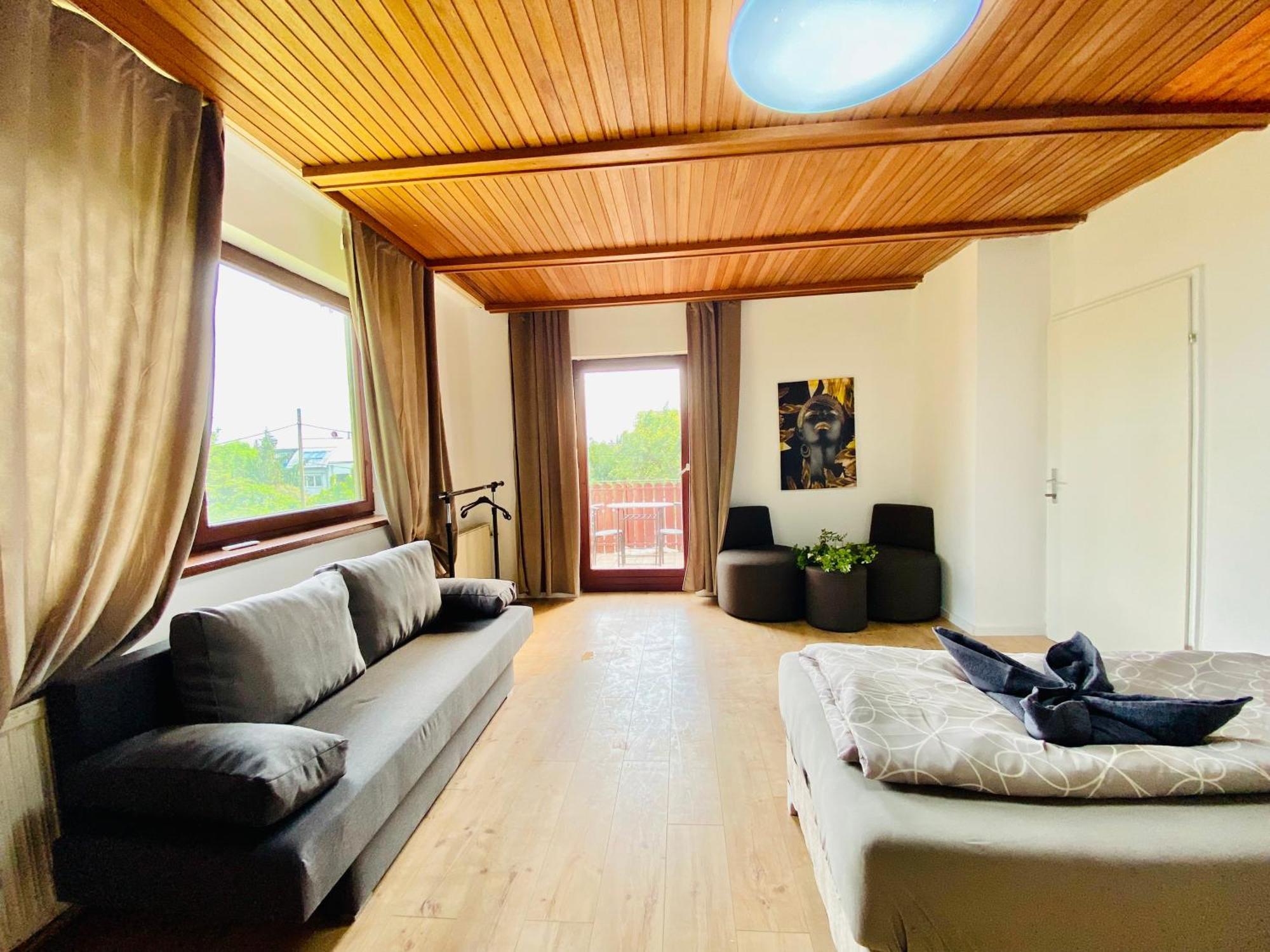 Family House In Am Schopfwerk Area