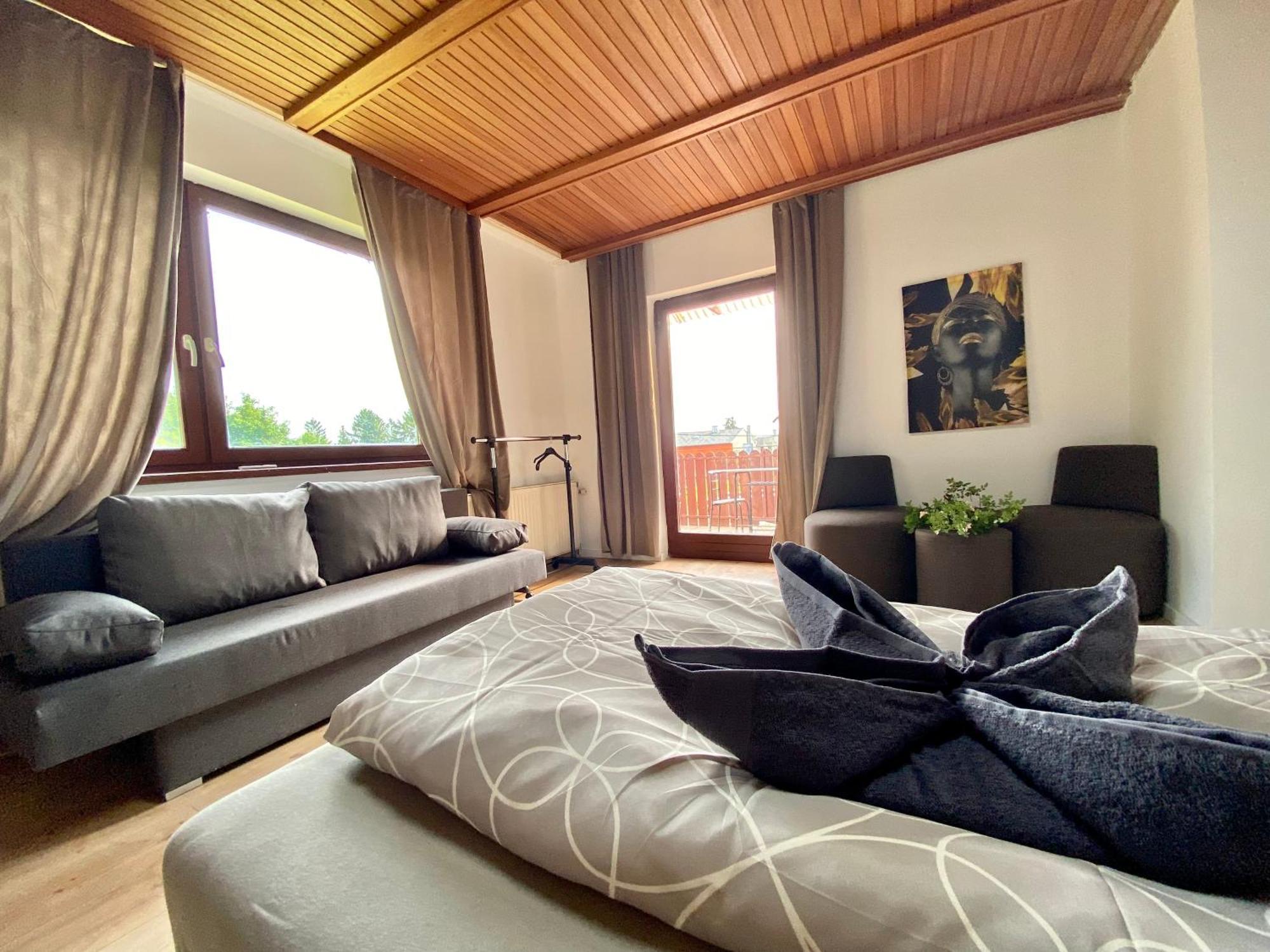 Villa Family House In Am Schopfwerk Area *