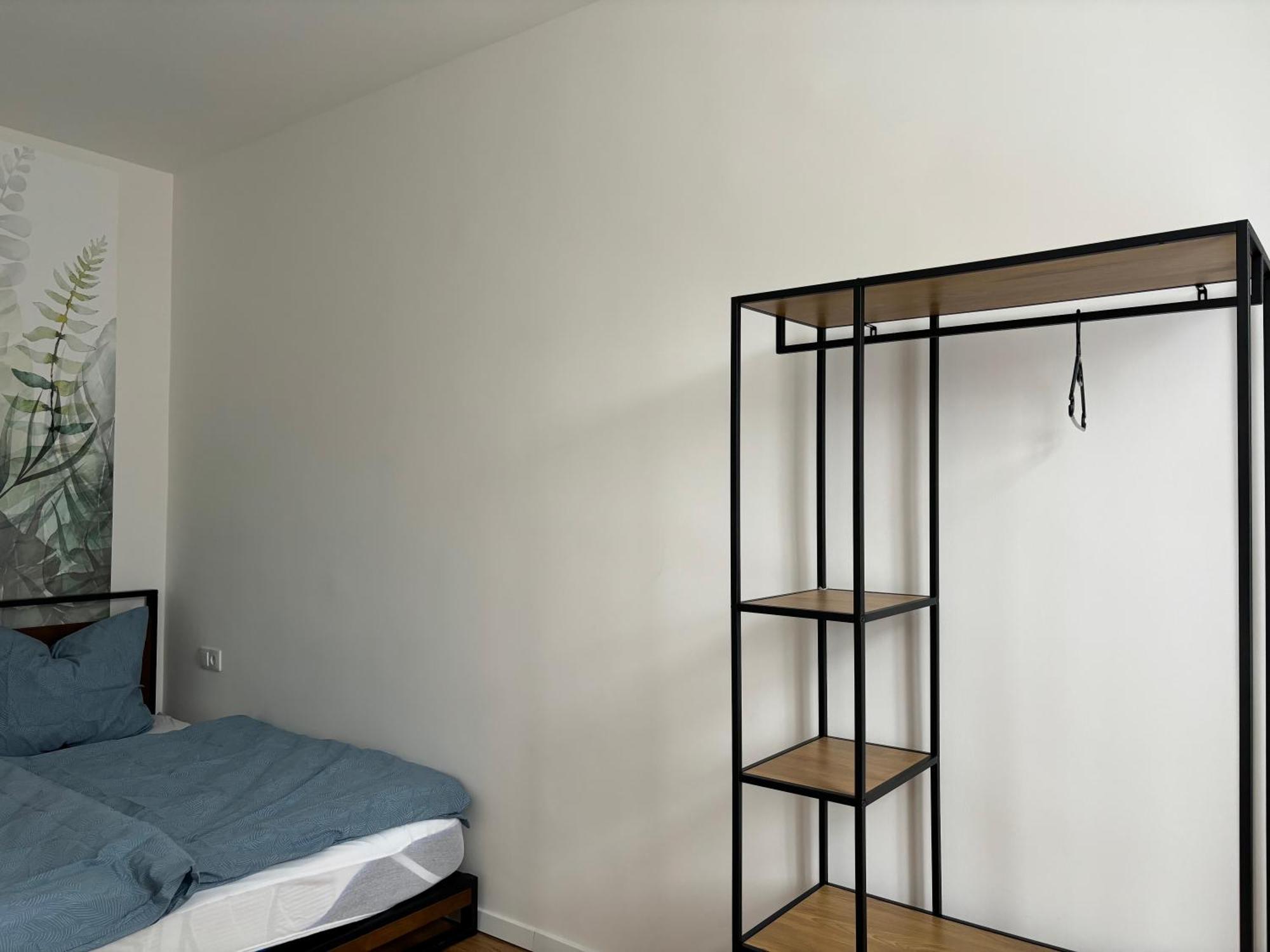Apartment Schoenes Design, 3 Queensize-betten, Walk In Dusche, Kueche Komplett Mit Nespresso, Zusatzpaket Moeglich Kleinkinderbett, Kindergeschirr, Hochstuhl *