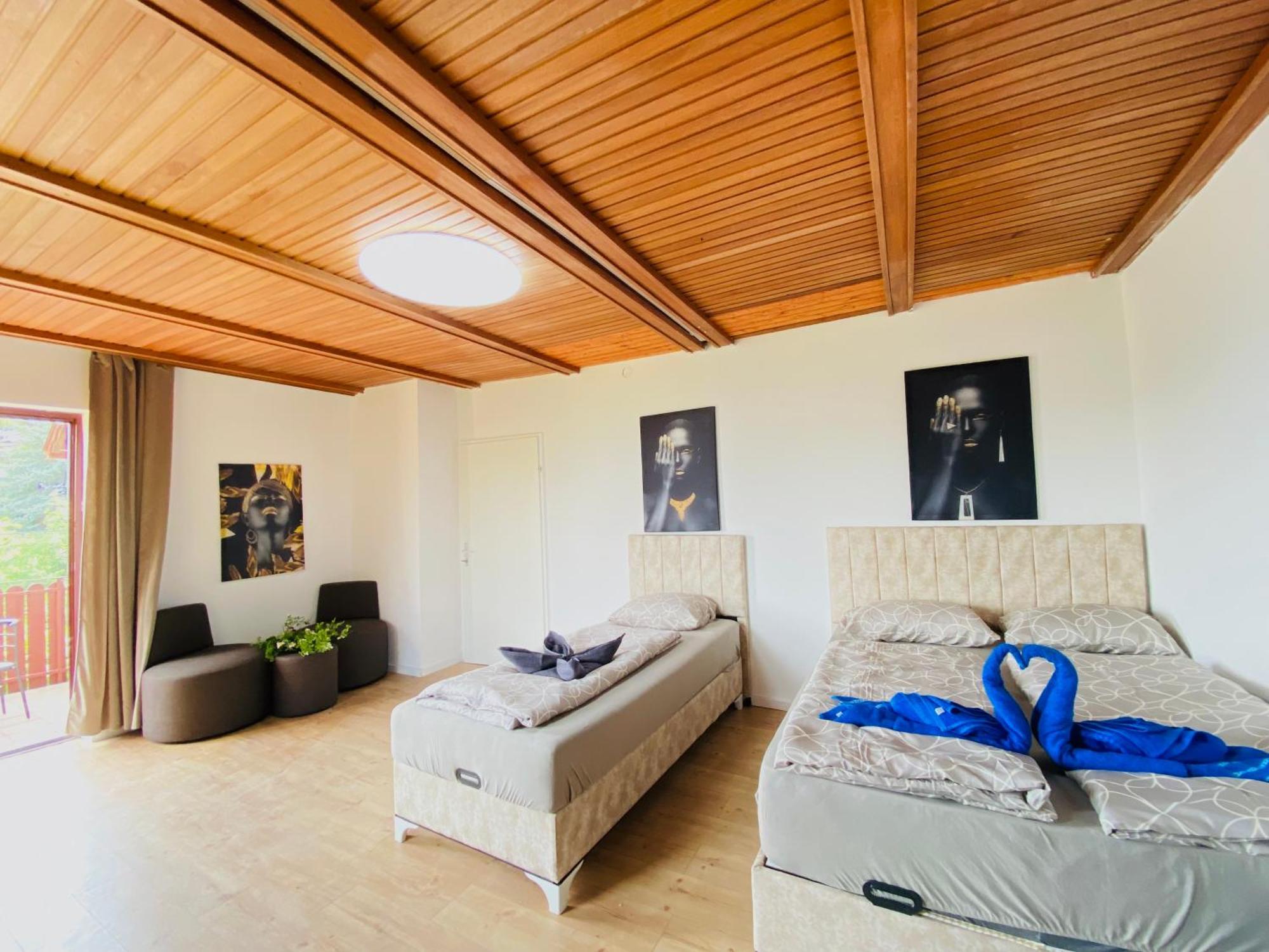 Homestay Family In Am Schopfwerk Area
